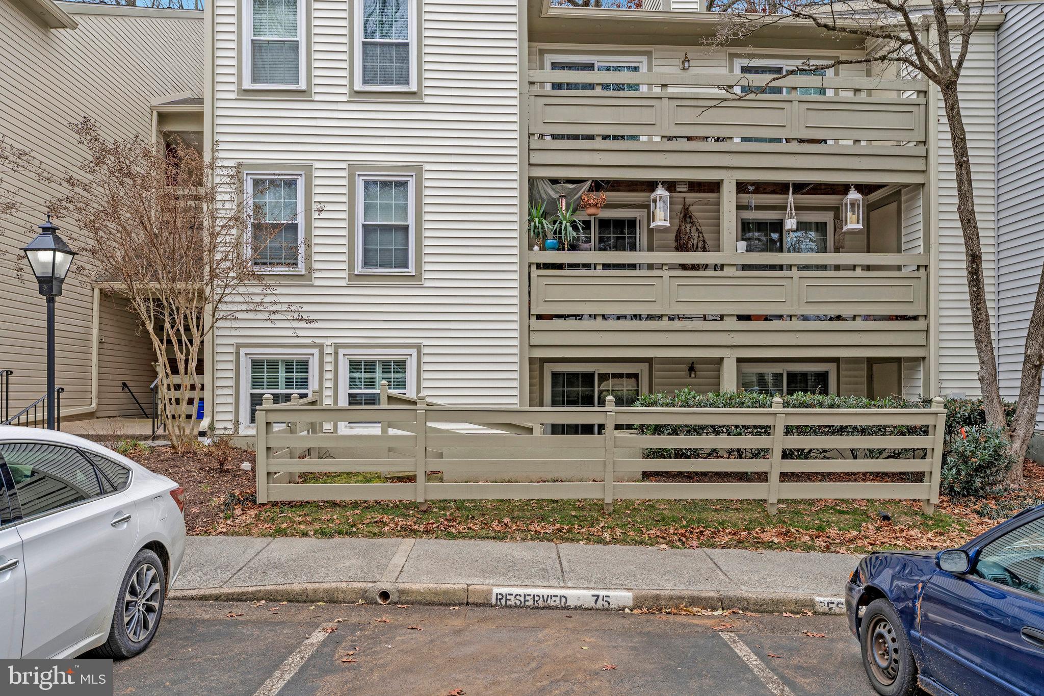 2237 LOVEDALE LANE 407D