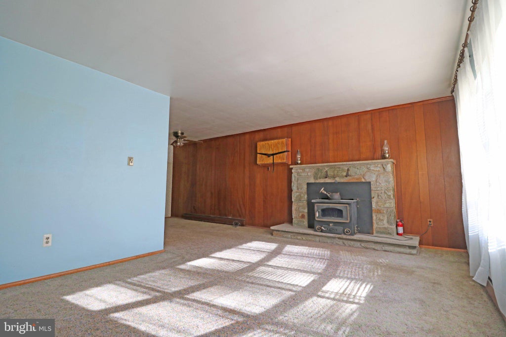 Photo of 4018 Roseanna Court, MARCUS HOOK, PA 19061 (MLS # PADE2126494)