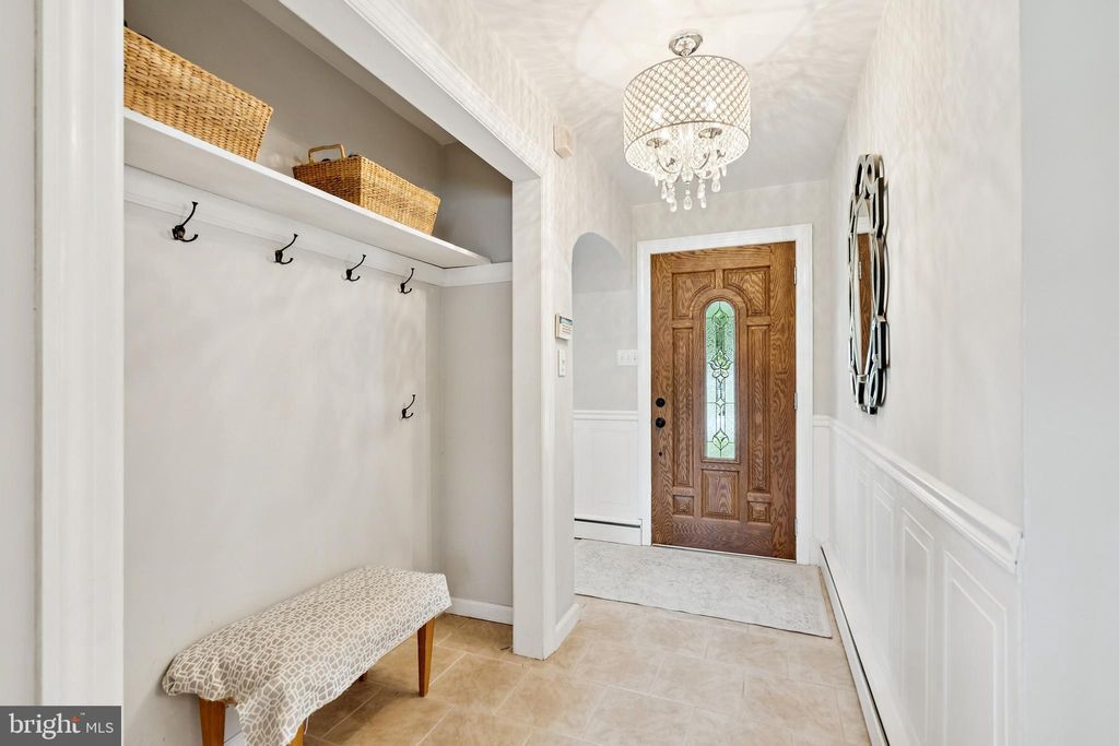 Photo of 520 Rutgers Avenue, BURLINGTON, NJ 08016 (MLS # NJBL2096180)