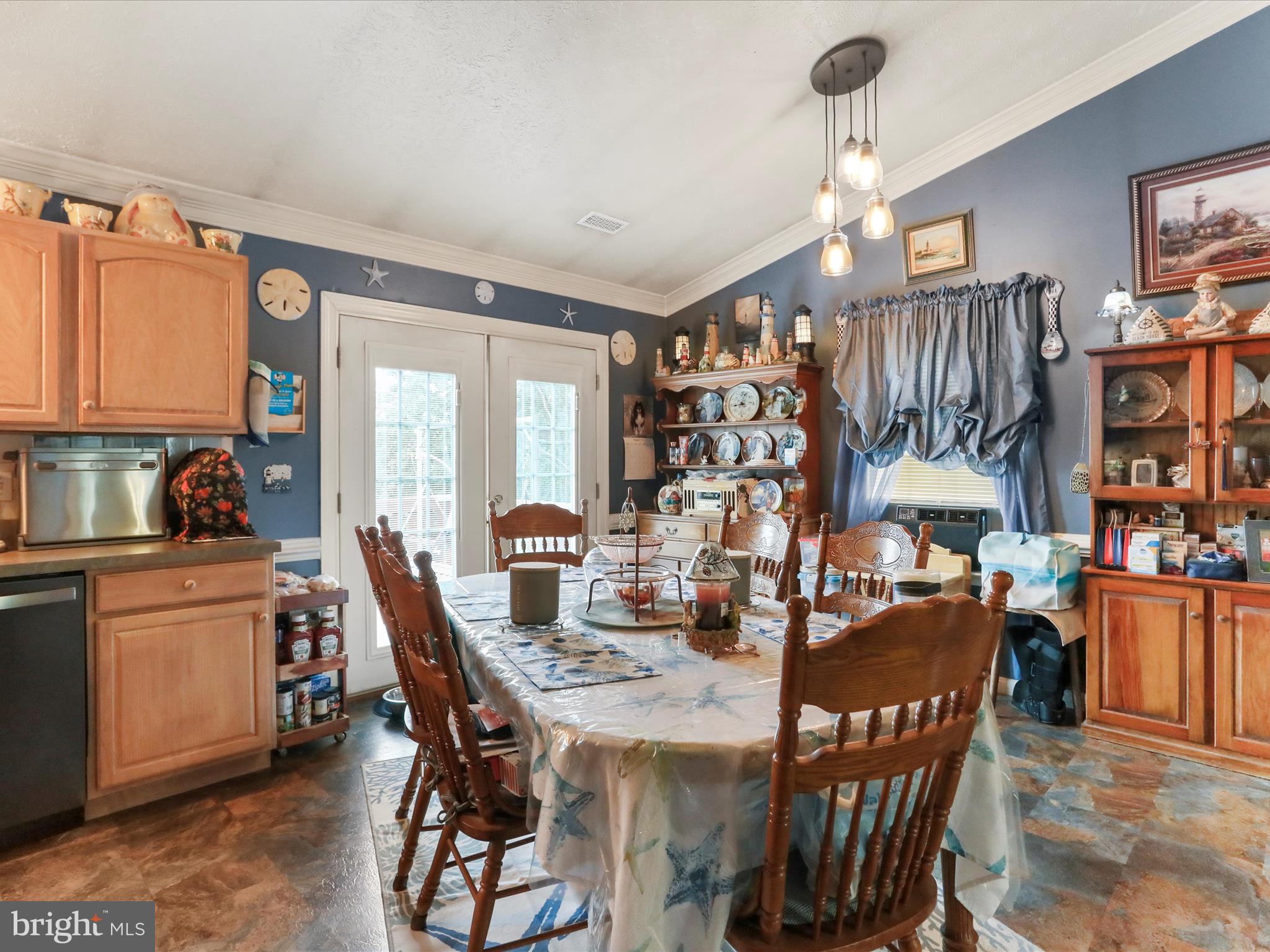 BRIARWOOD ESTATES - Residential