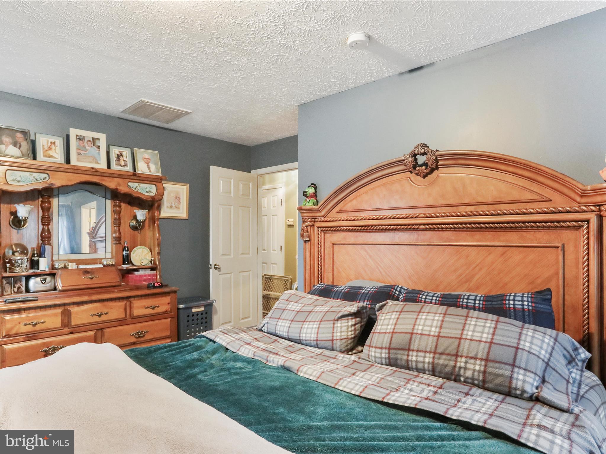 BRIARWOOD ESTATES - Residential