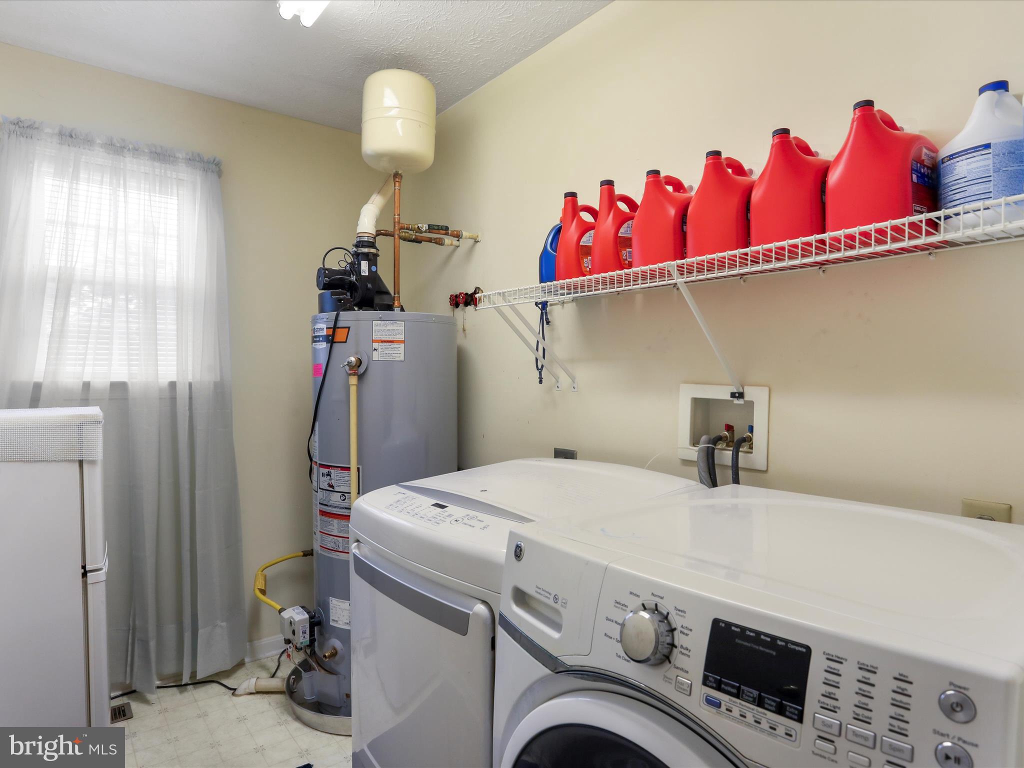 BRIARWOOD ESTATES - Residential