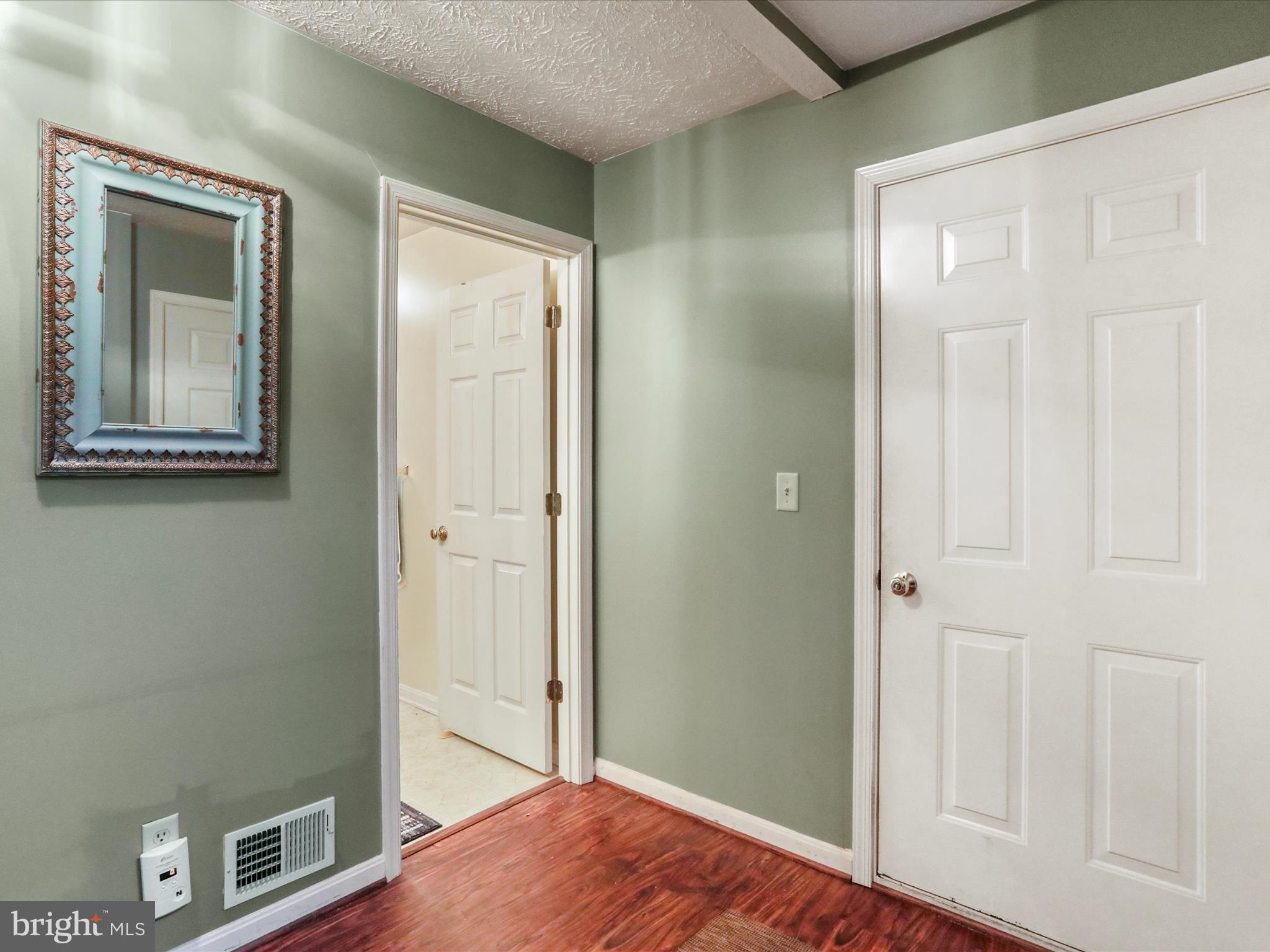 BRIARWOOD ESTATES - Residential