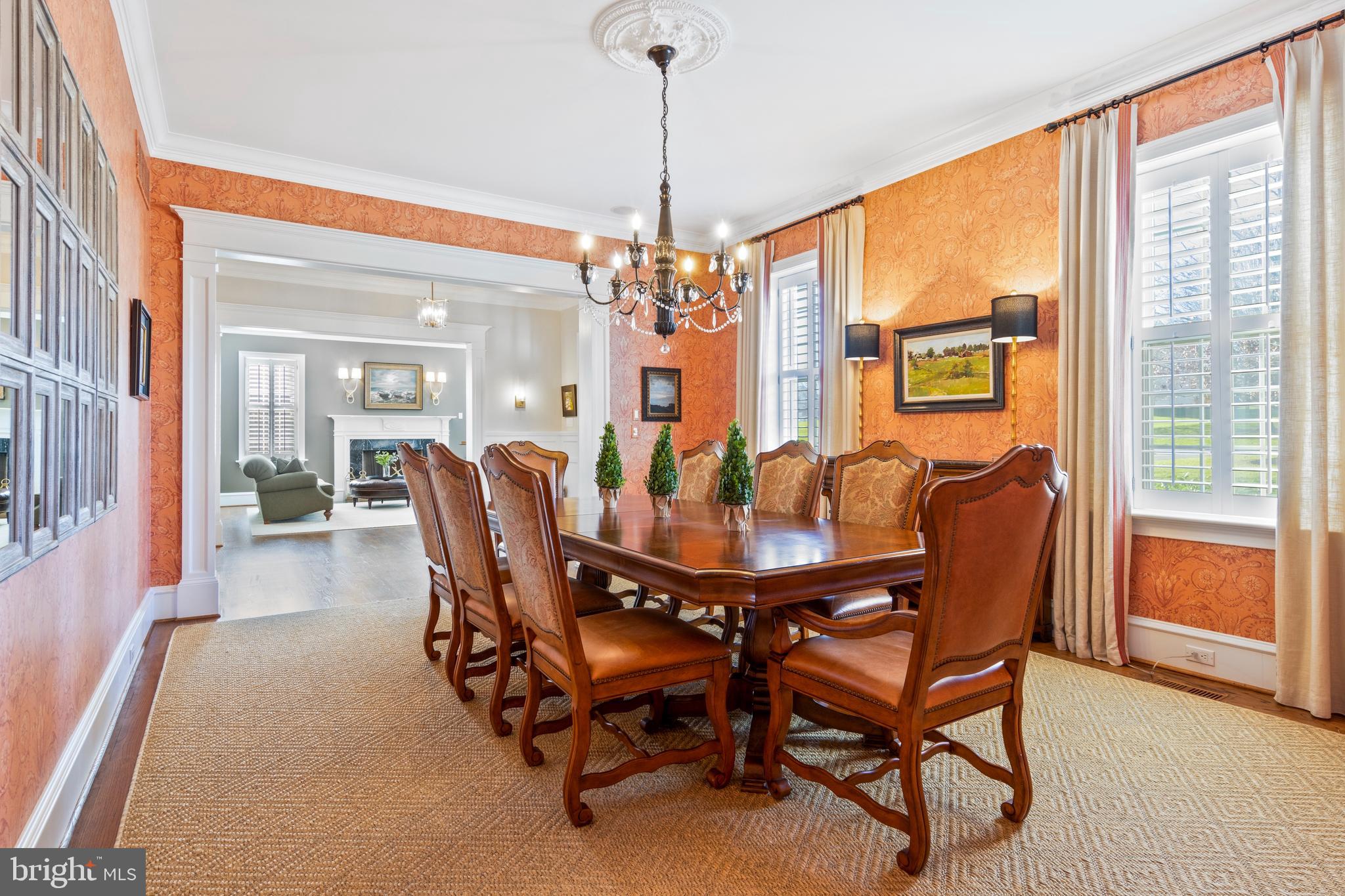 WHITE HORSE - Residential