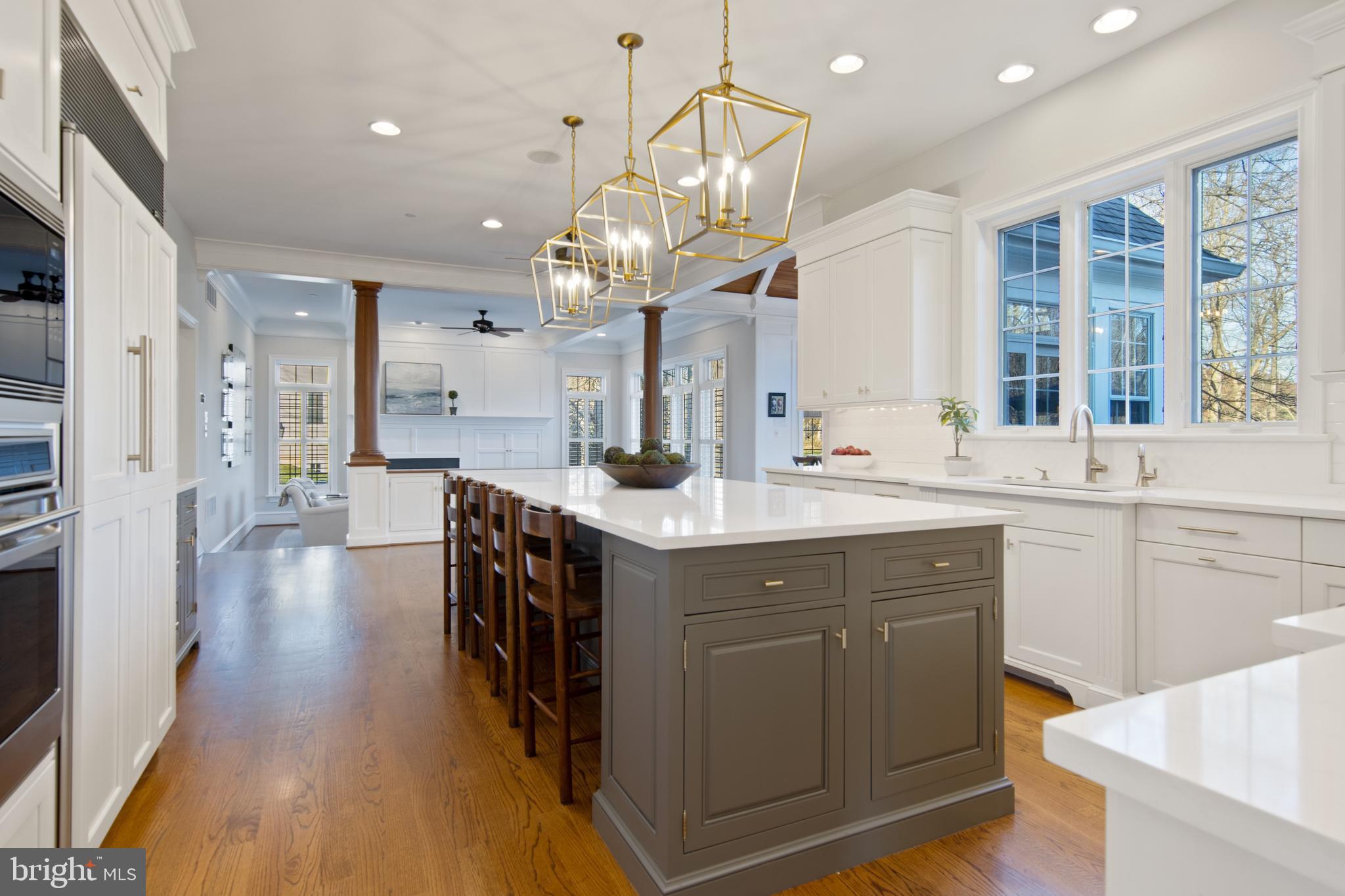 WHITE HORSE - Residential