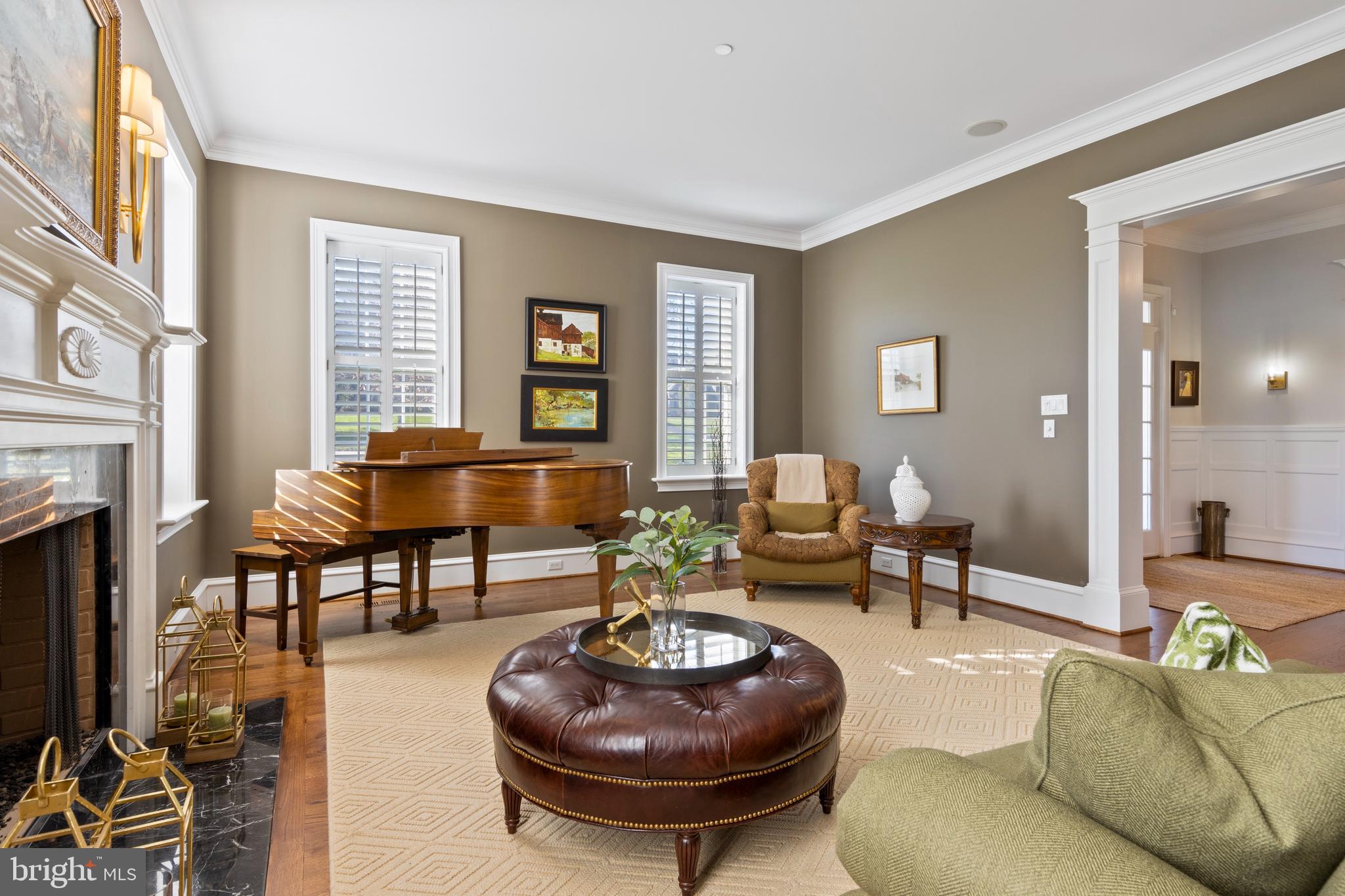 WHITE HORSE - Residential