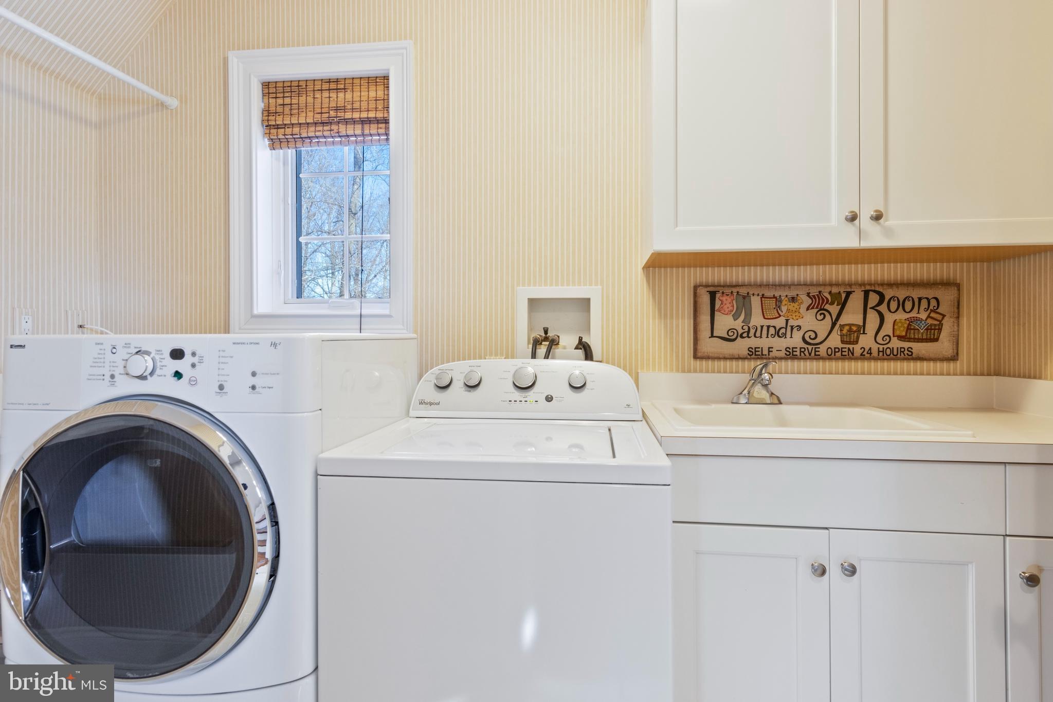 WHITE HORSE - Residential