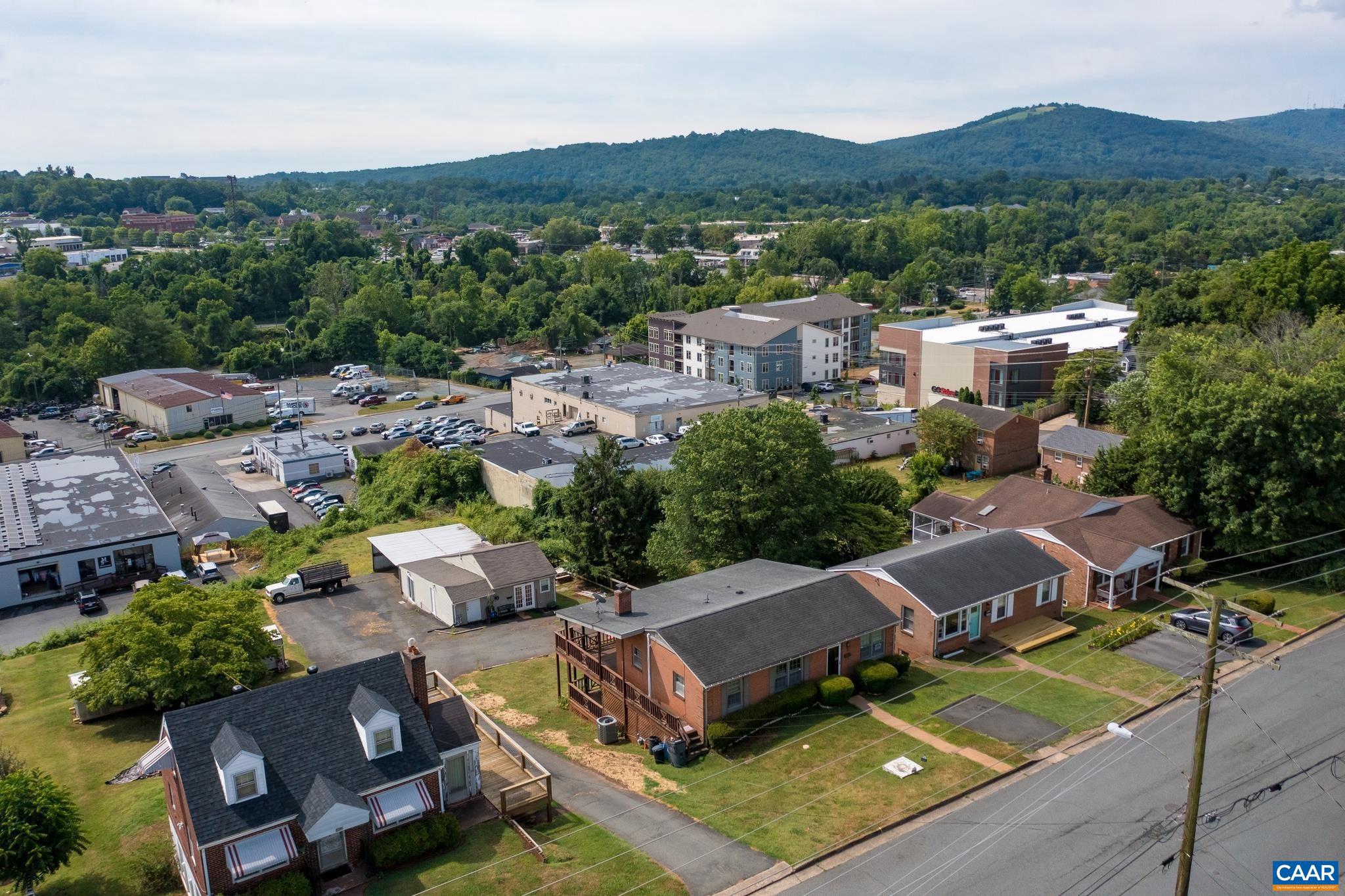 LOCUST GROVE - Residential