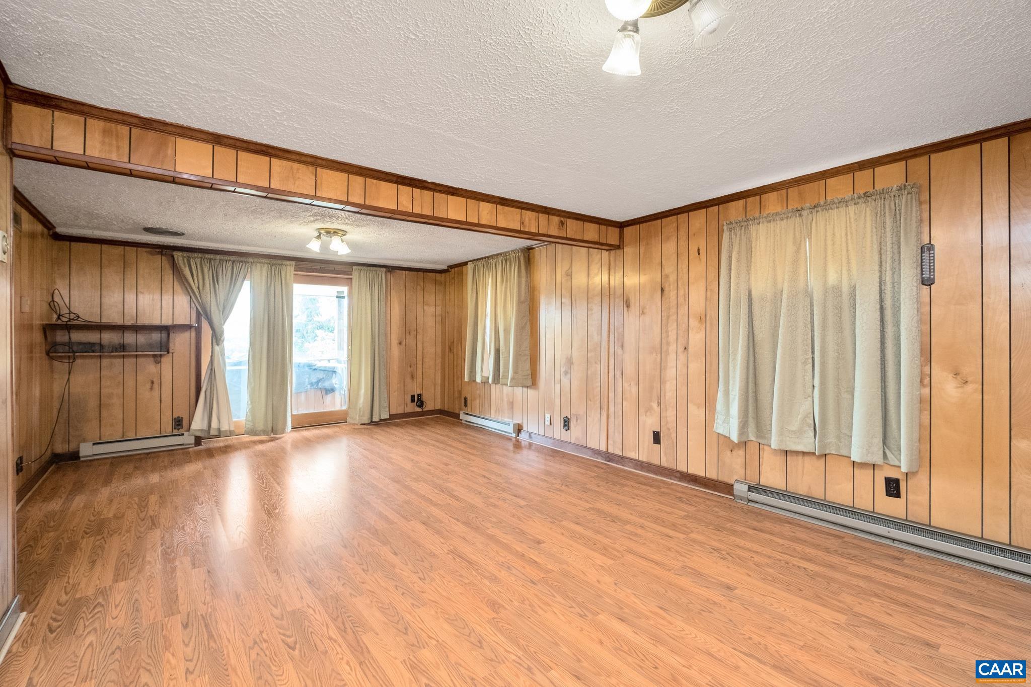 LOCUST GROVE - Residential