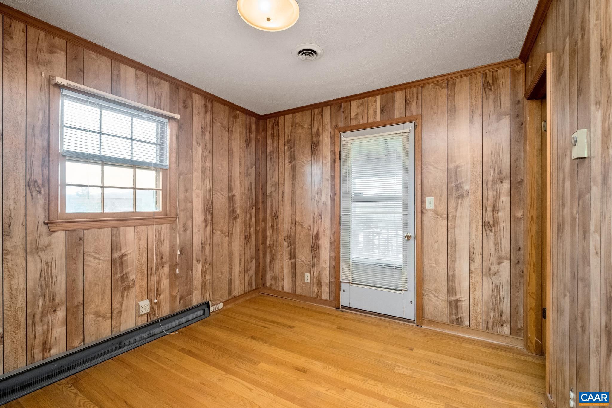 LOCUST GROVE - Residential