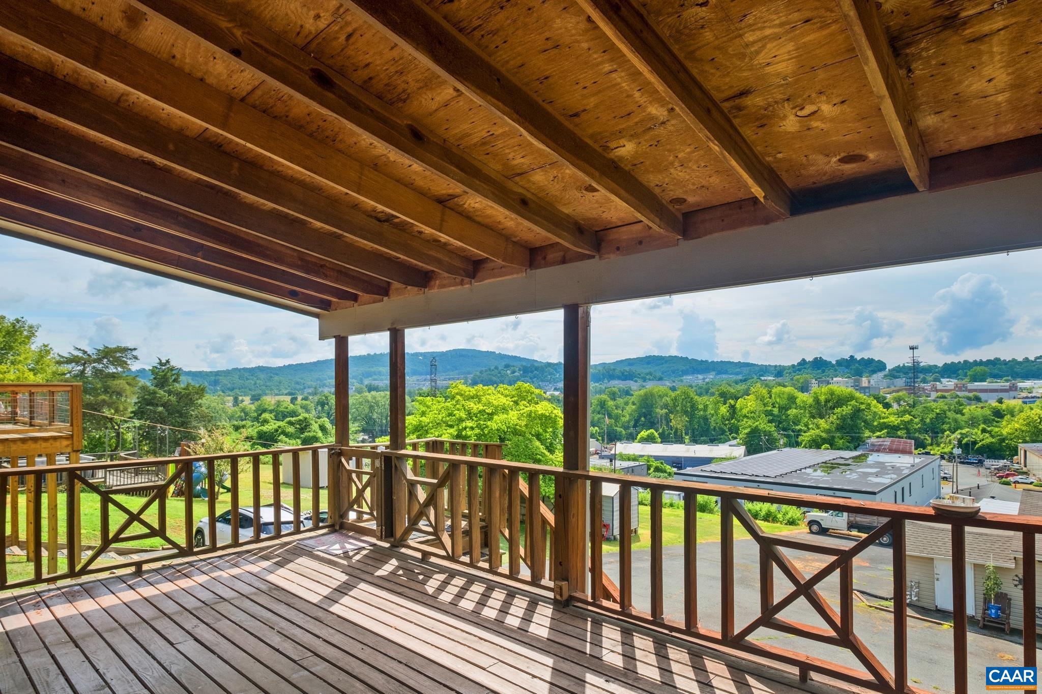 LOCUST GROVE - Residential