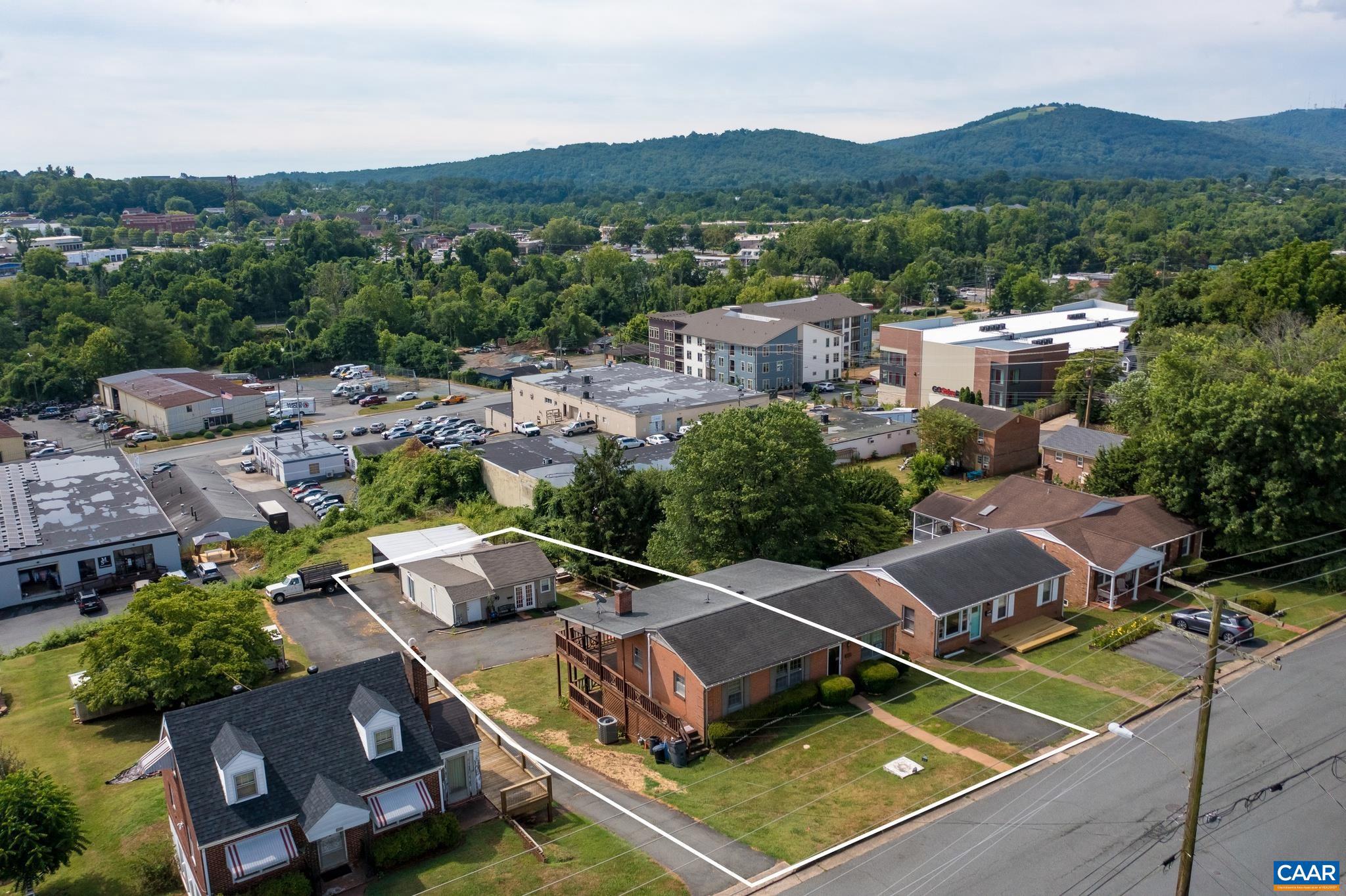 LOCUST GROVE - Residential