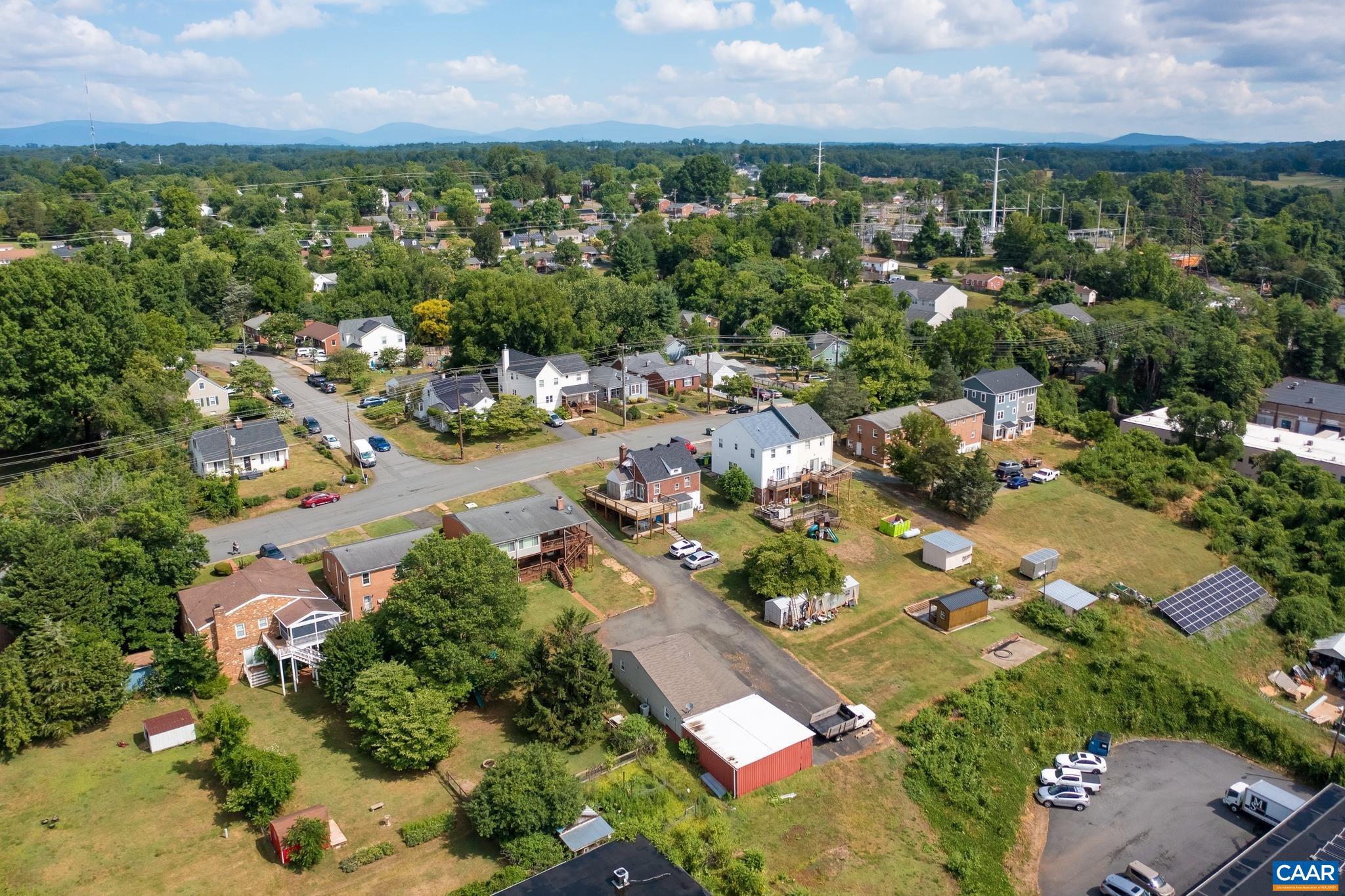 LOCUST GROVE - Residential