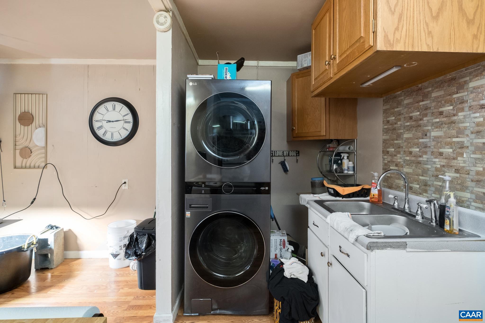 LOCUST GROVE - Residential