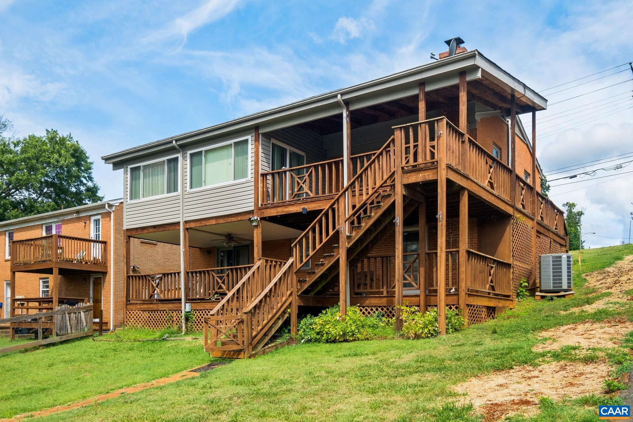 LOCUST GROVE - Residential