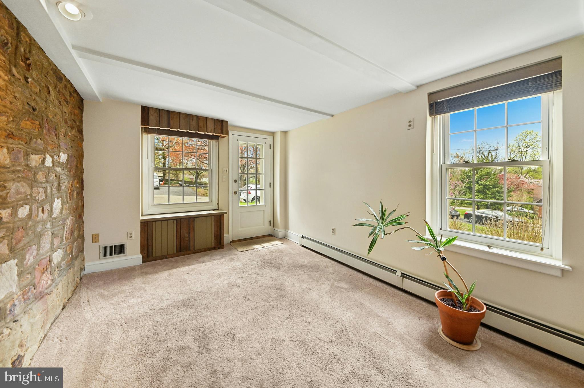 COLESTON - Residential