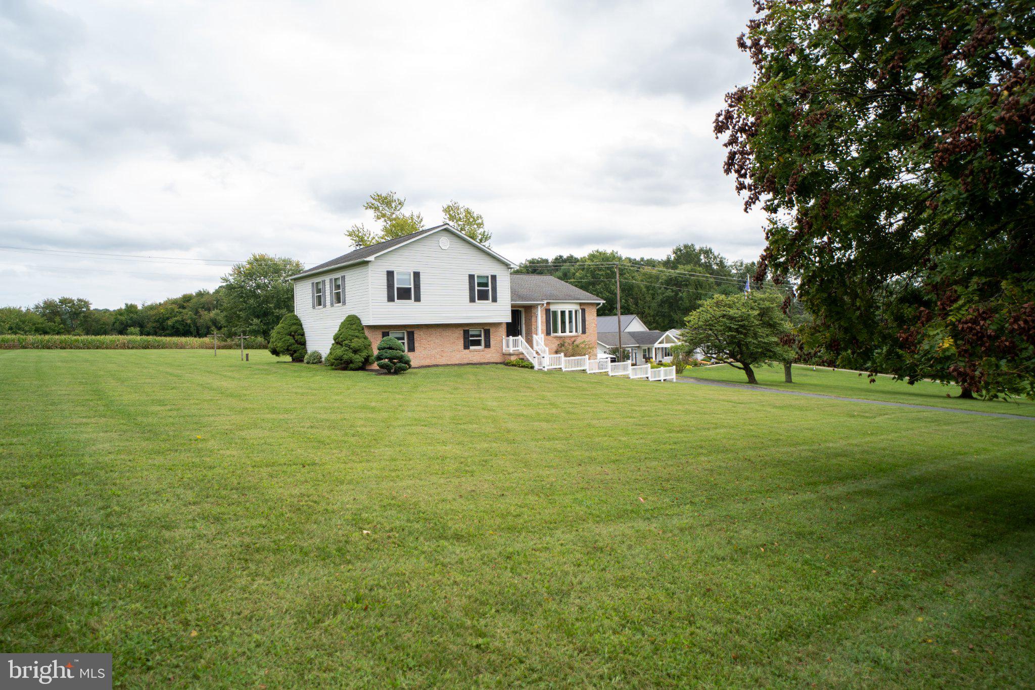 1017 VALLEY ROAD