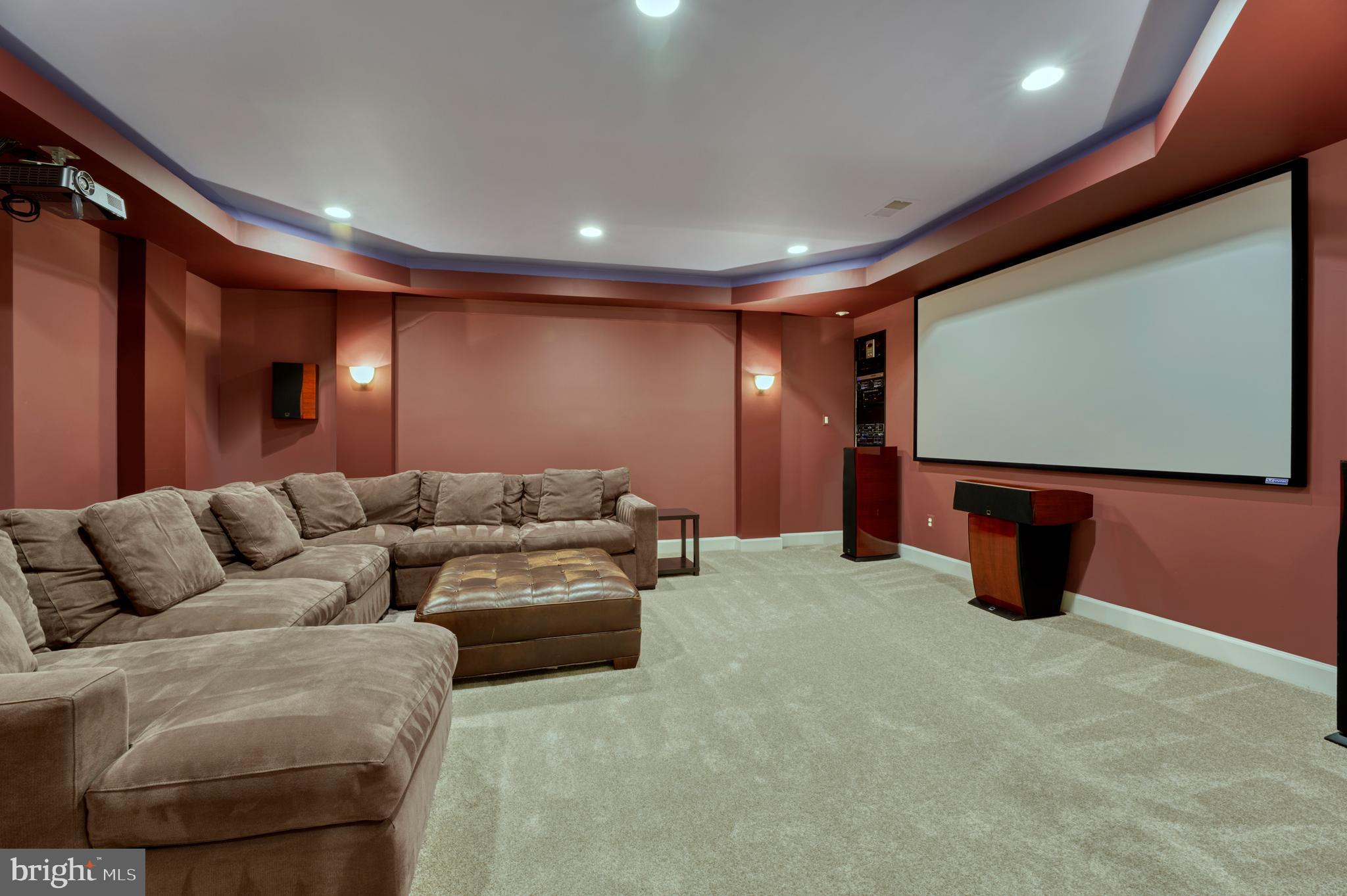 ONE CAMERON PLACE - Residential