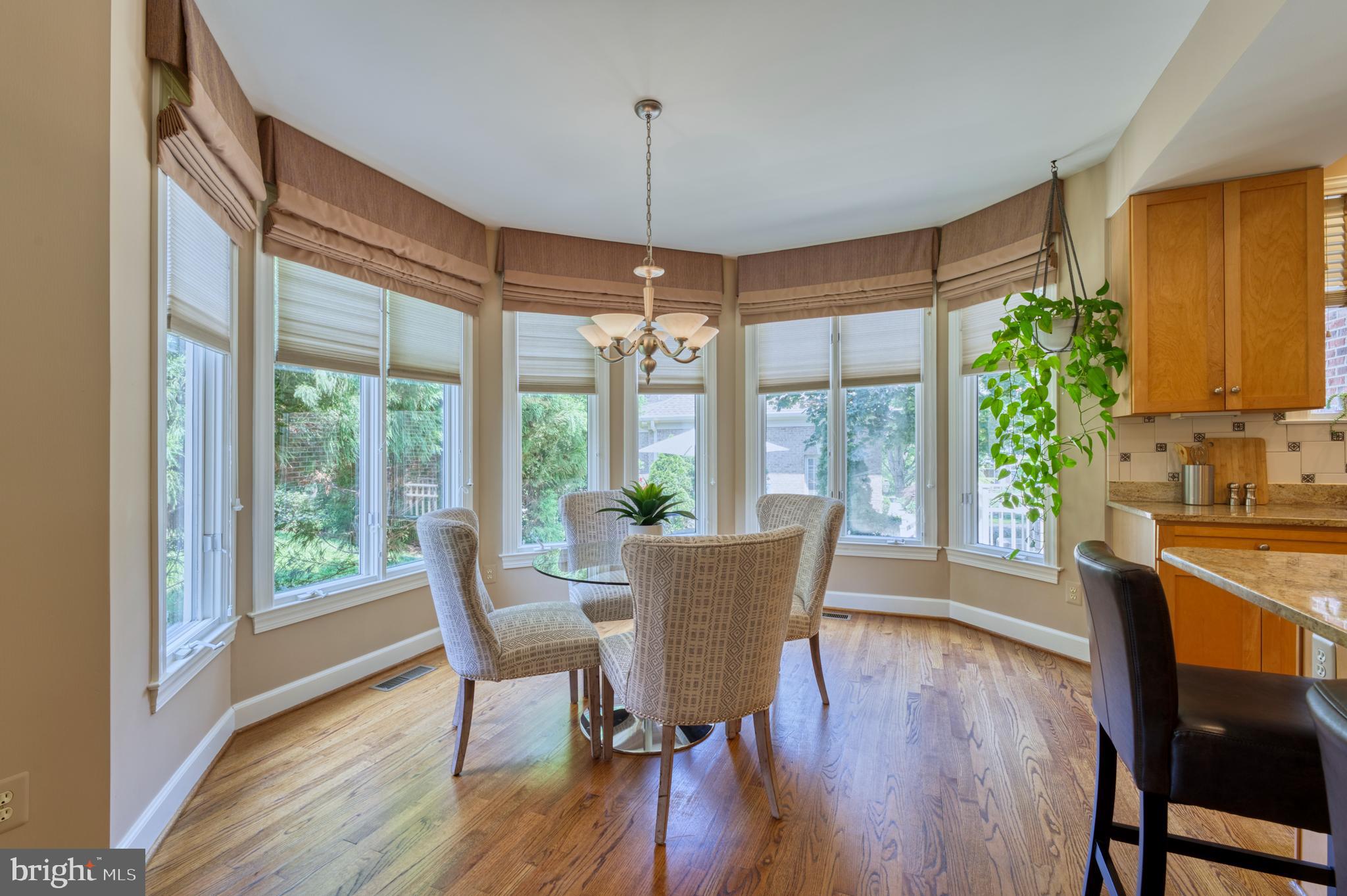 ONE CAMERON PLACE - Residential