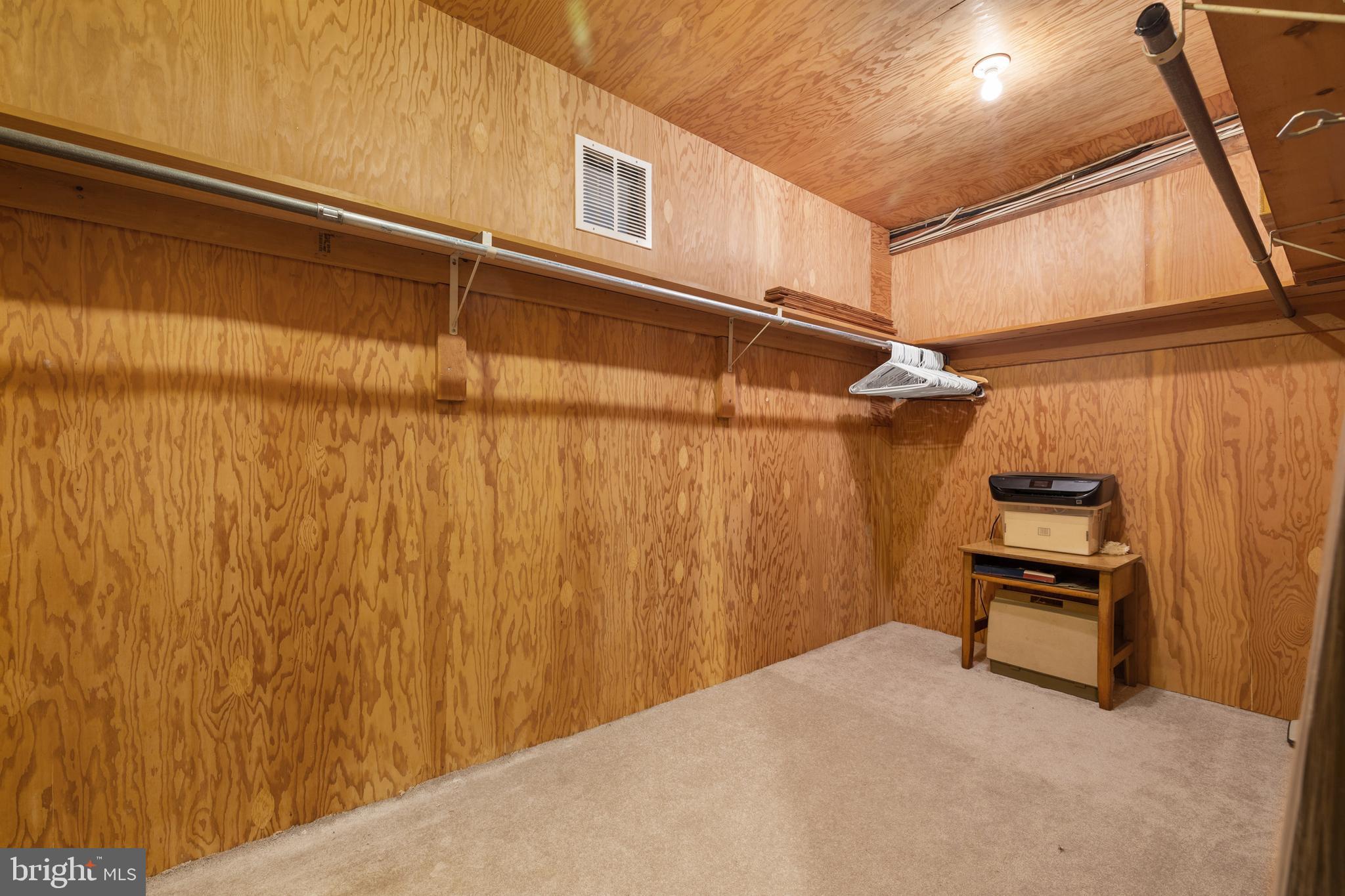 WEST ANNAPOLIS - Residential