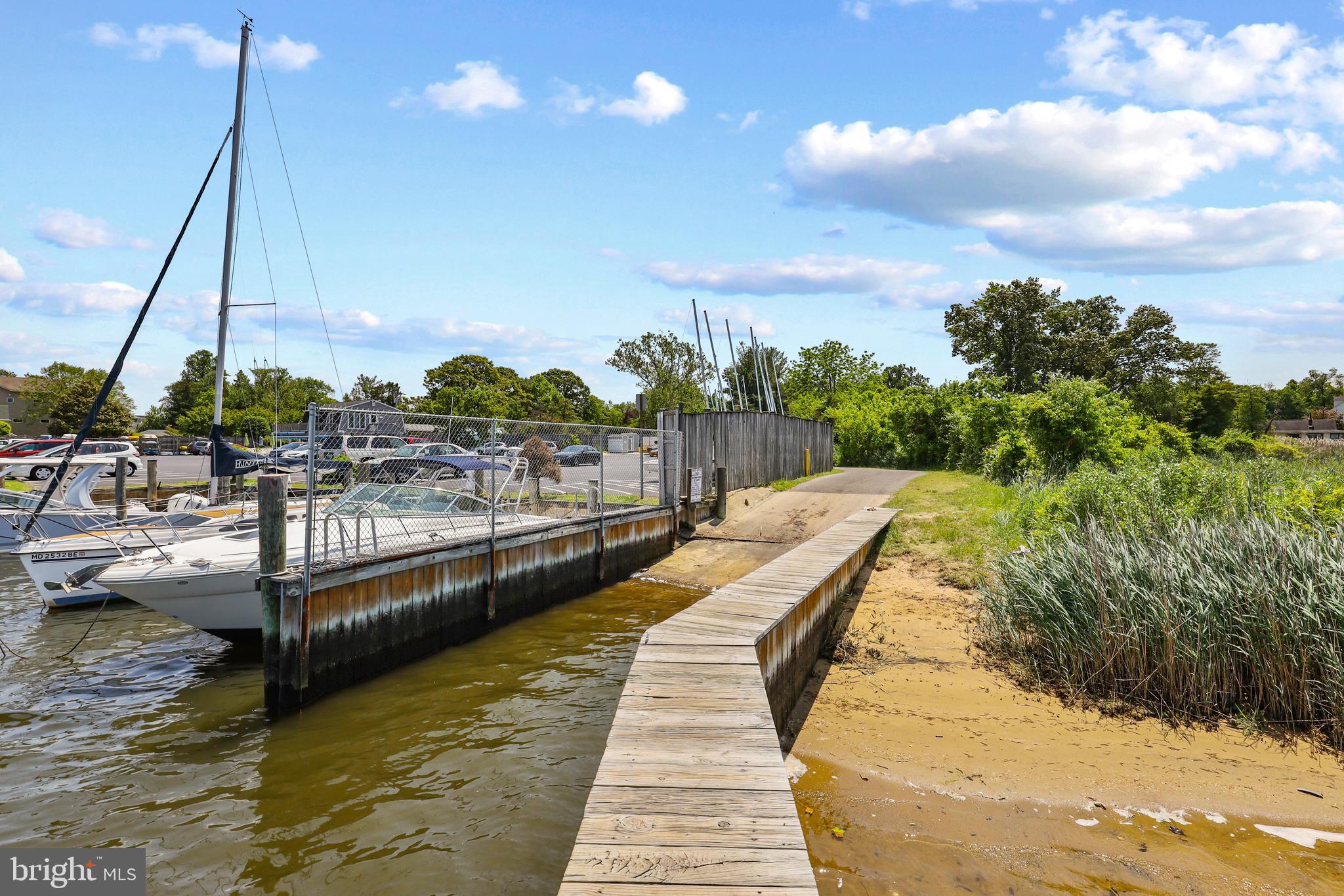 MANHATTAN BEACH - Residential