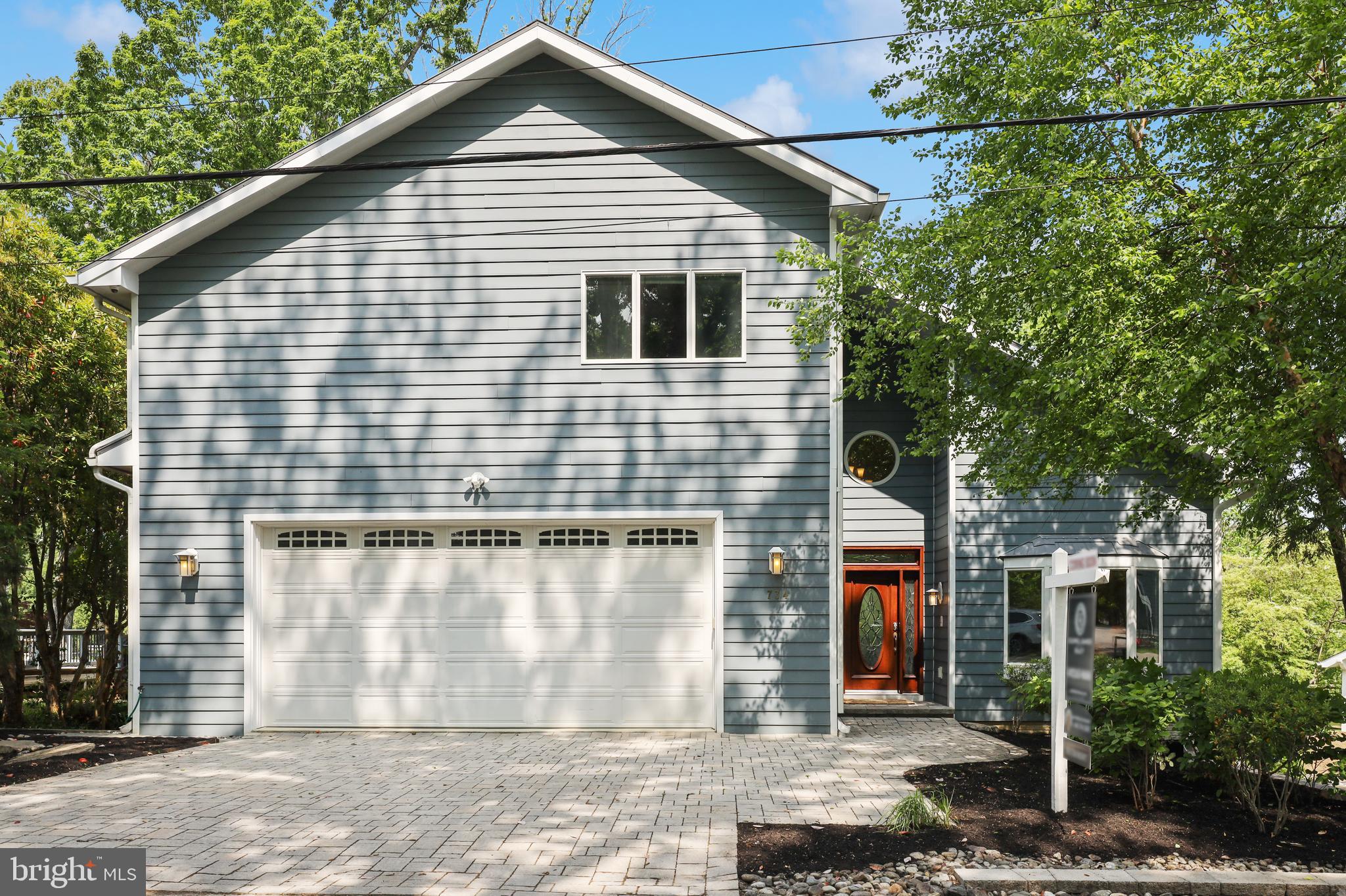 MANHATTAN BEACH - Residential