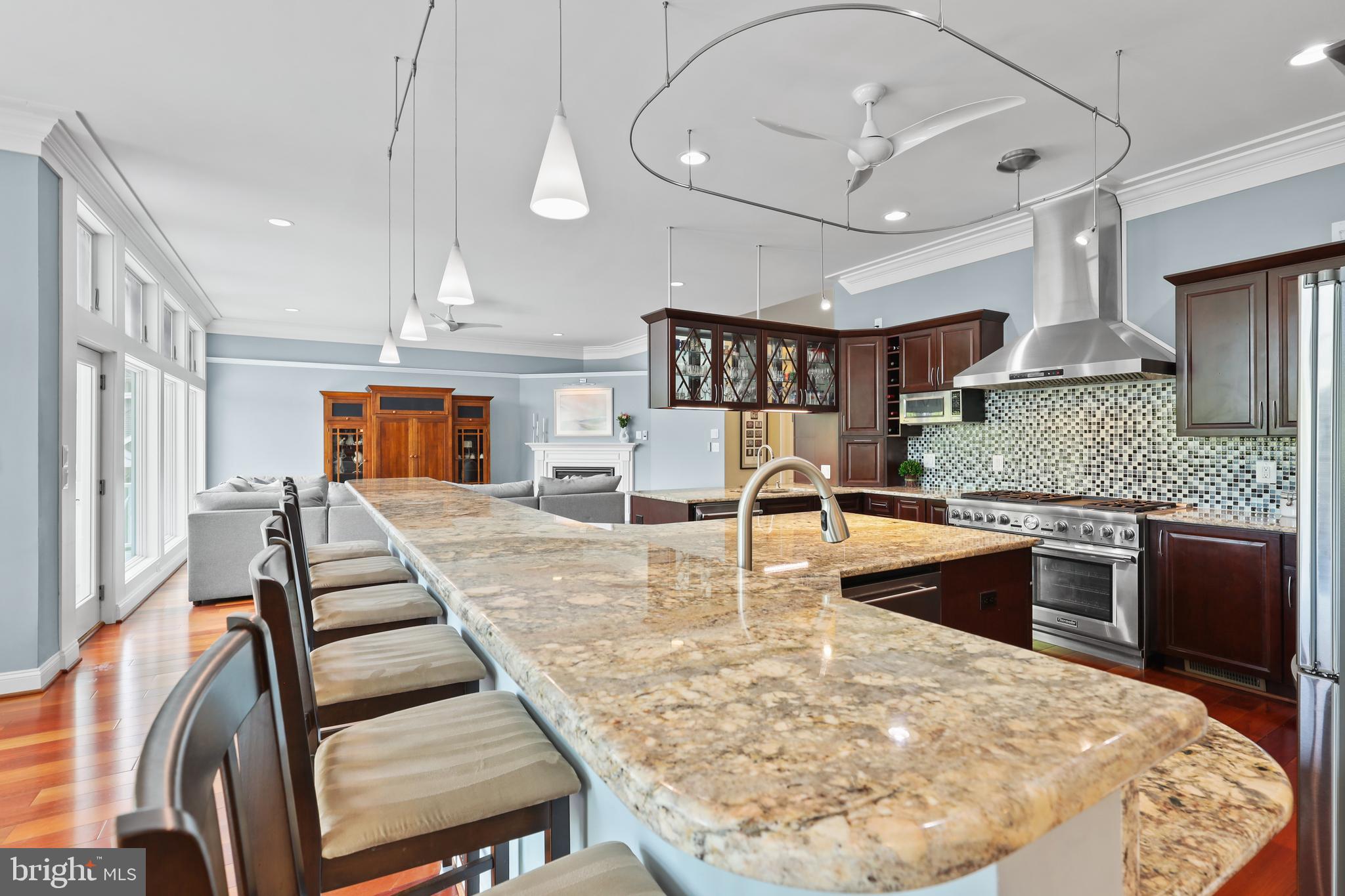 MANHATTAN BEACH - Residential