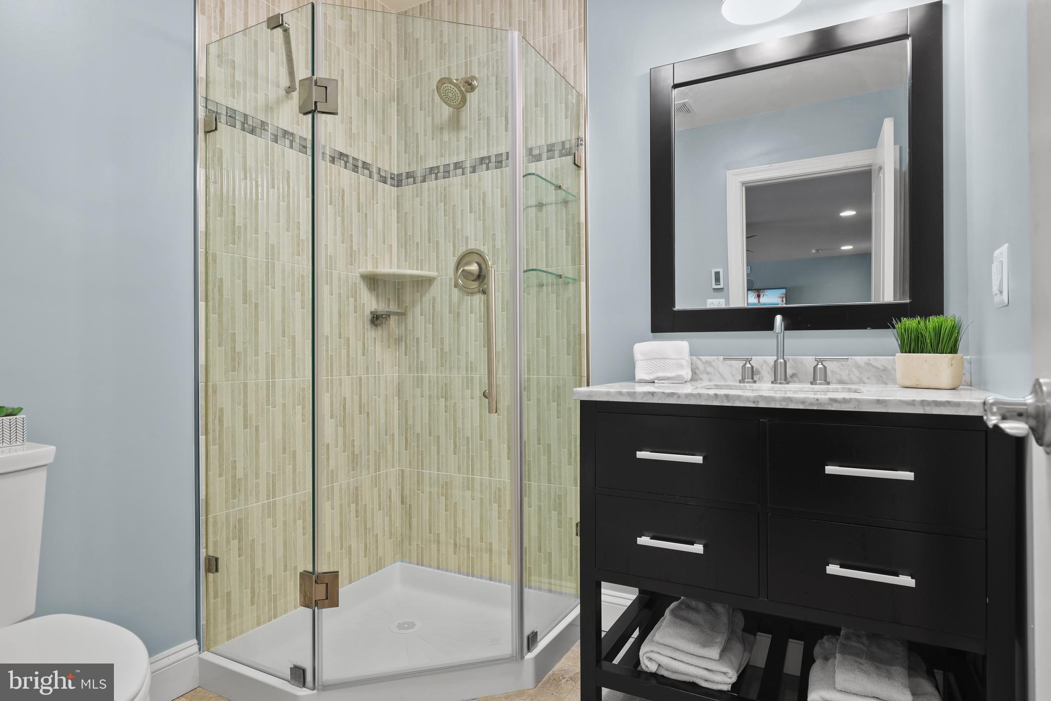 MANHATTAN BEACH - Residential