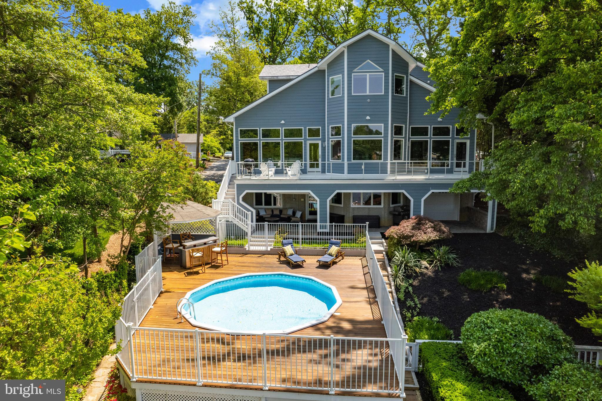 MANHATTAN BEACH - Residential