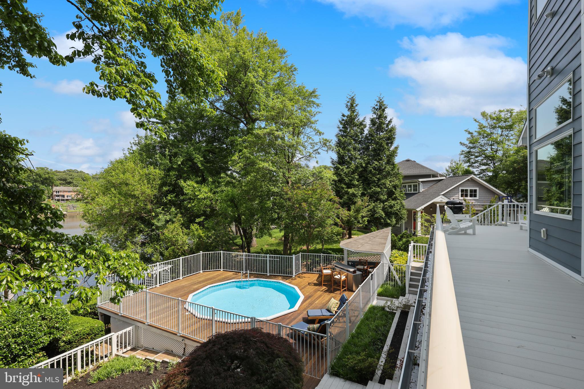 MANHATTAN BEACH - Residential