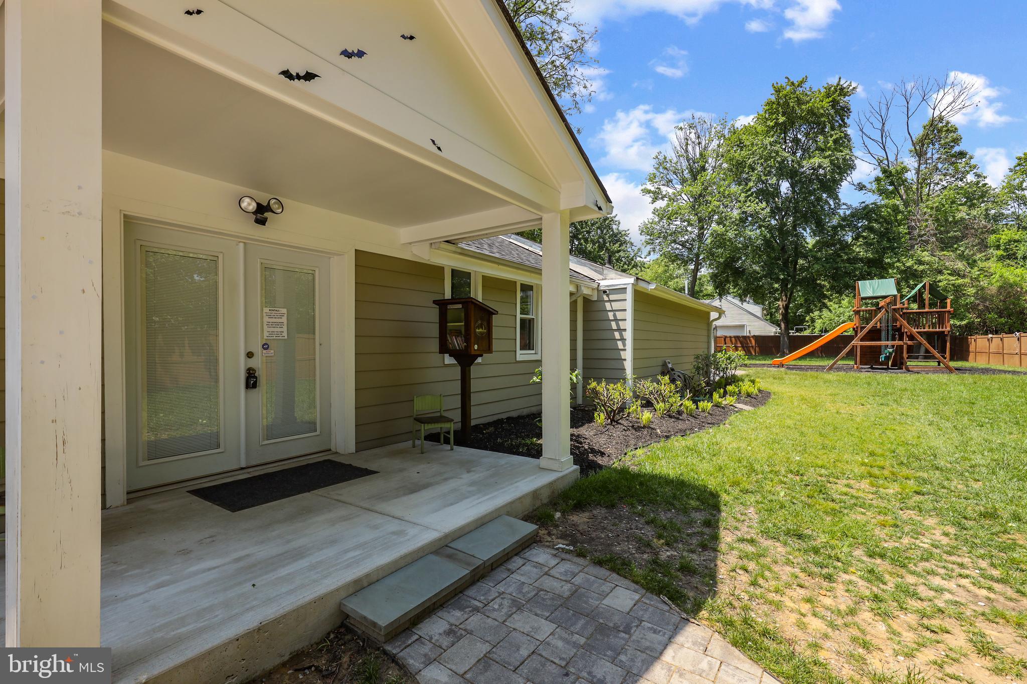 MANHATTAN BEACH - Residential