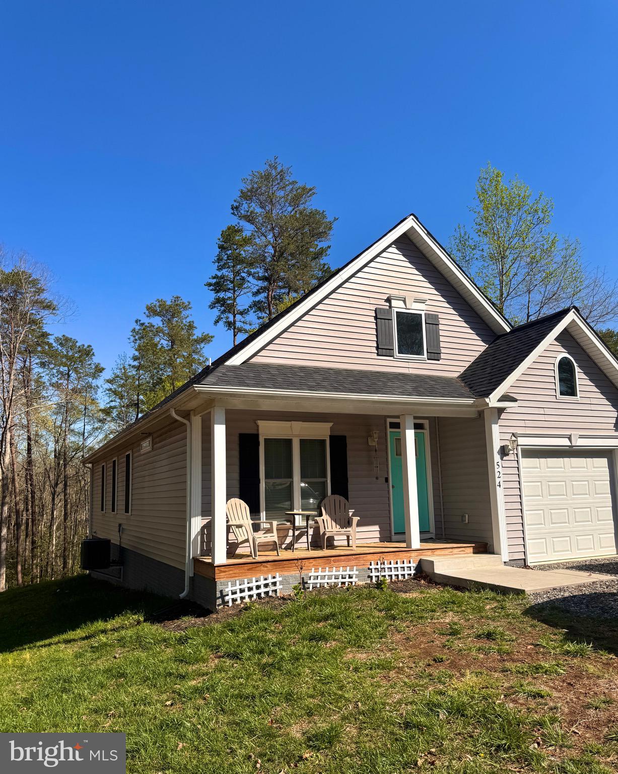 LAKE LAND OR - Residential Lease