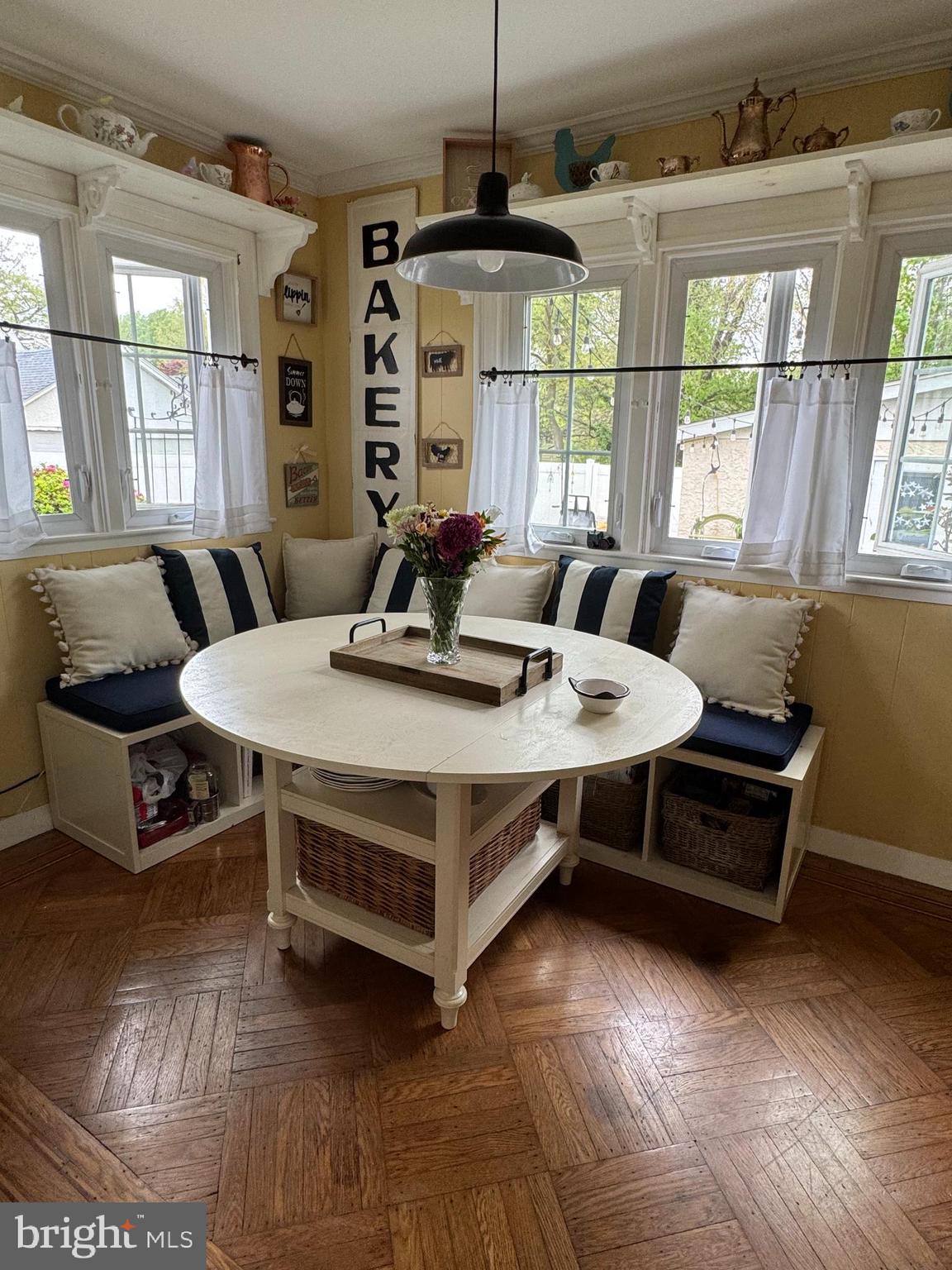 ROWLAND PARK - Residential