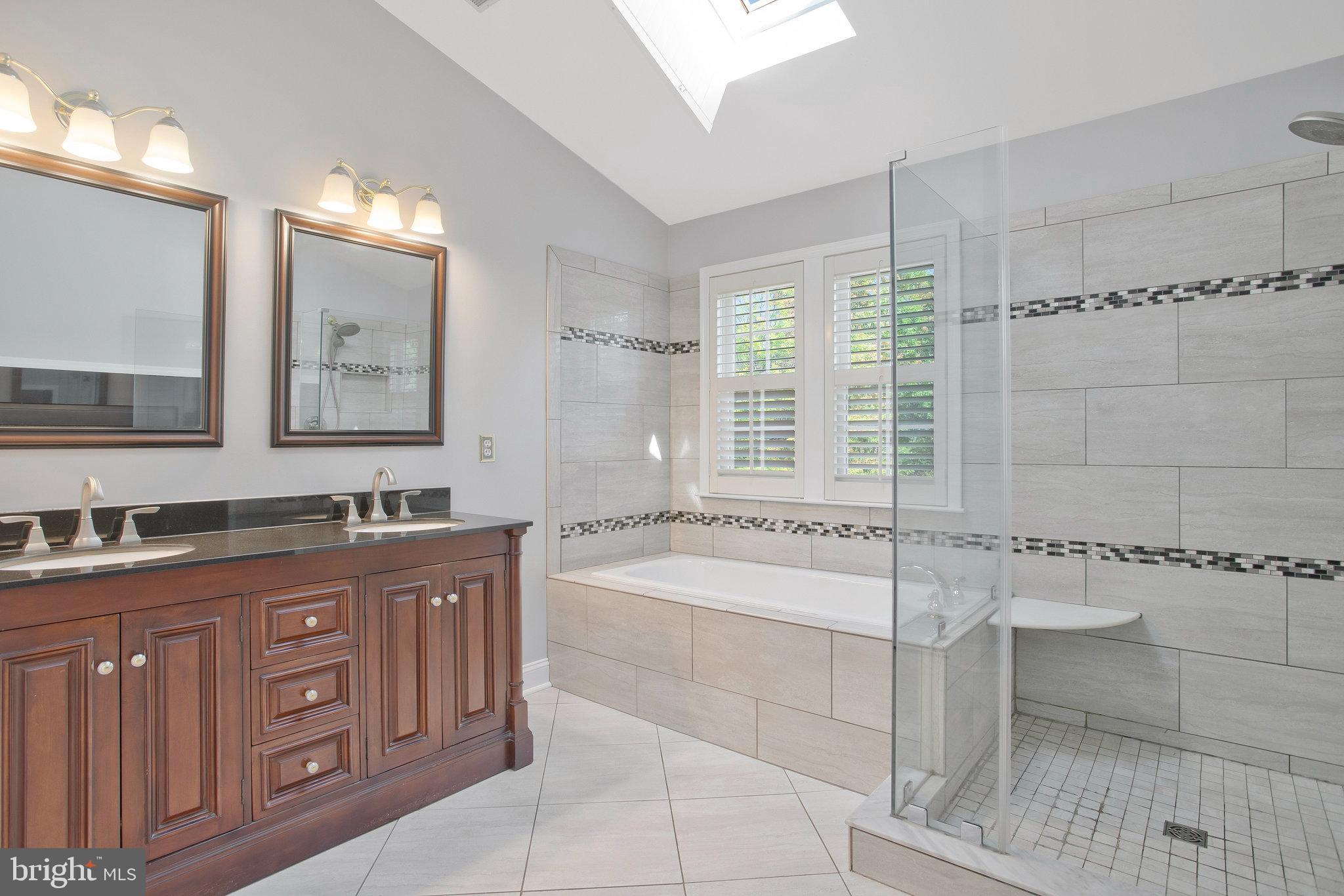 MAYS CHAPEL NORTH - Residential Lease