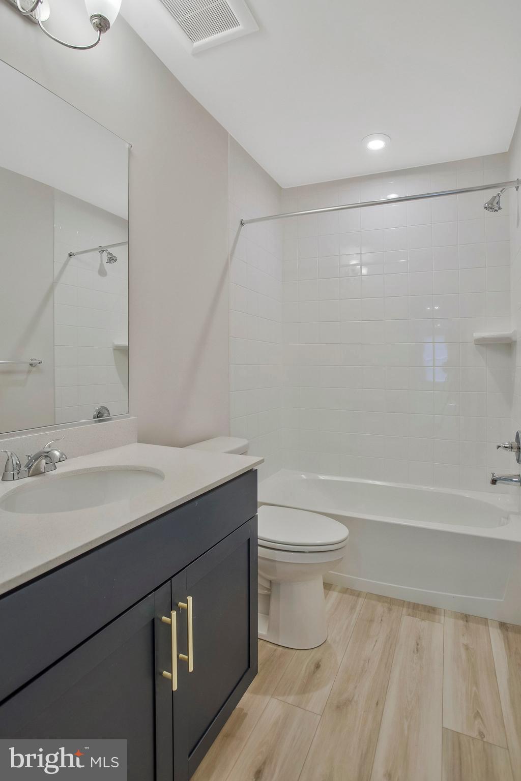 NESTORS LANDING - Residential