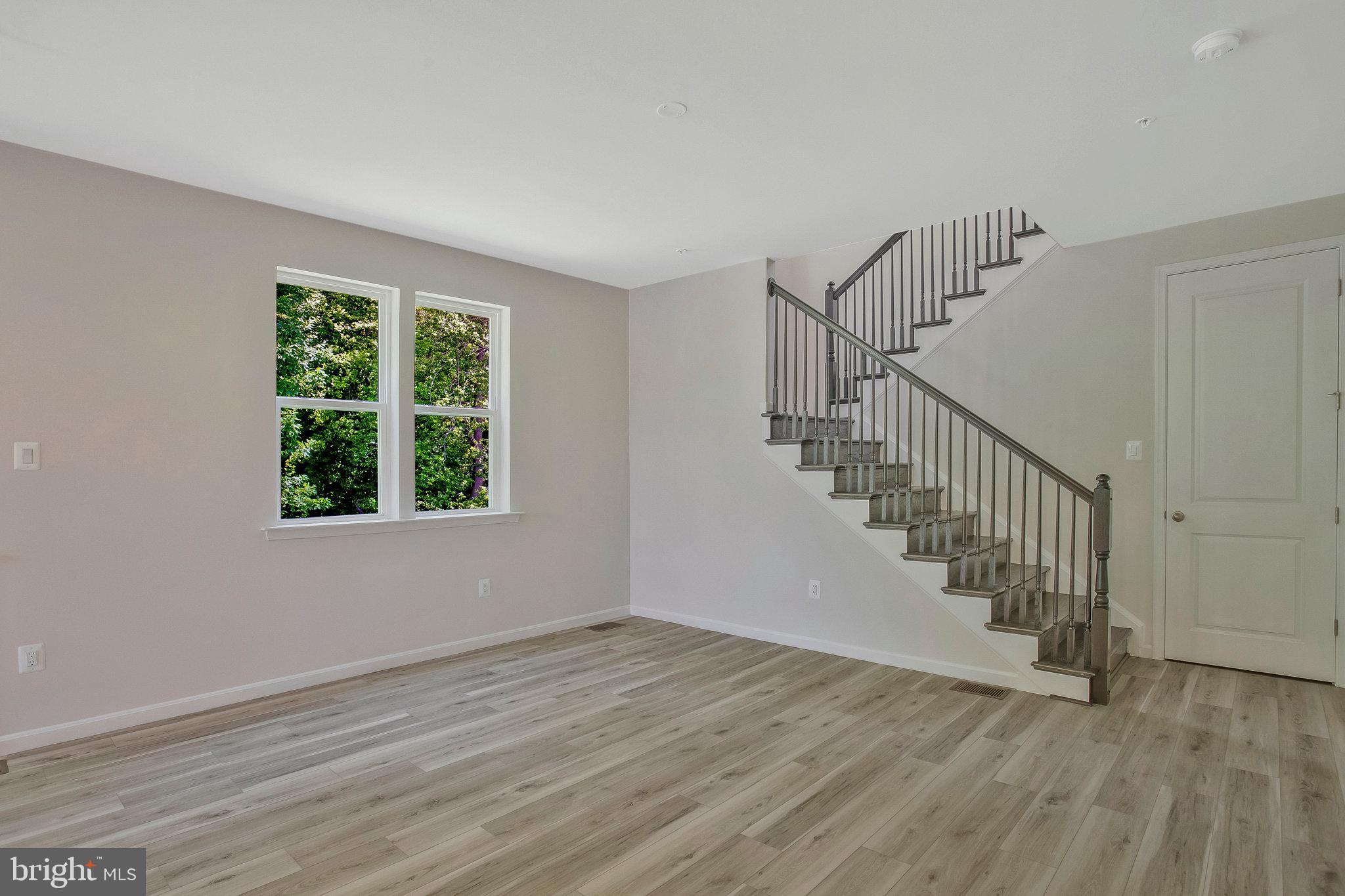 NESTORS LANDING - Residential