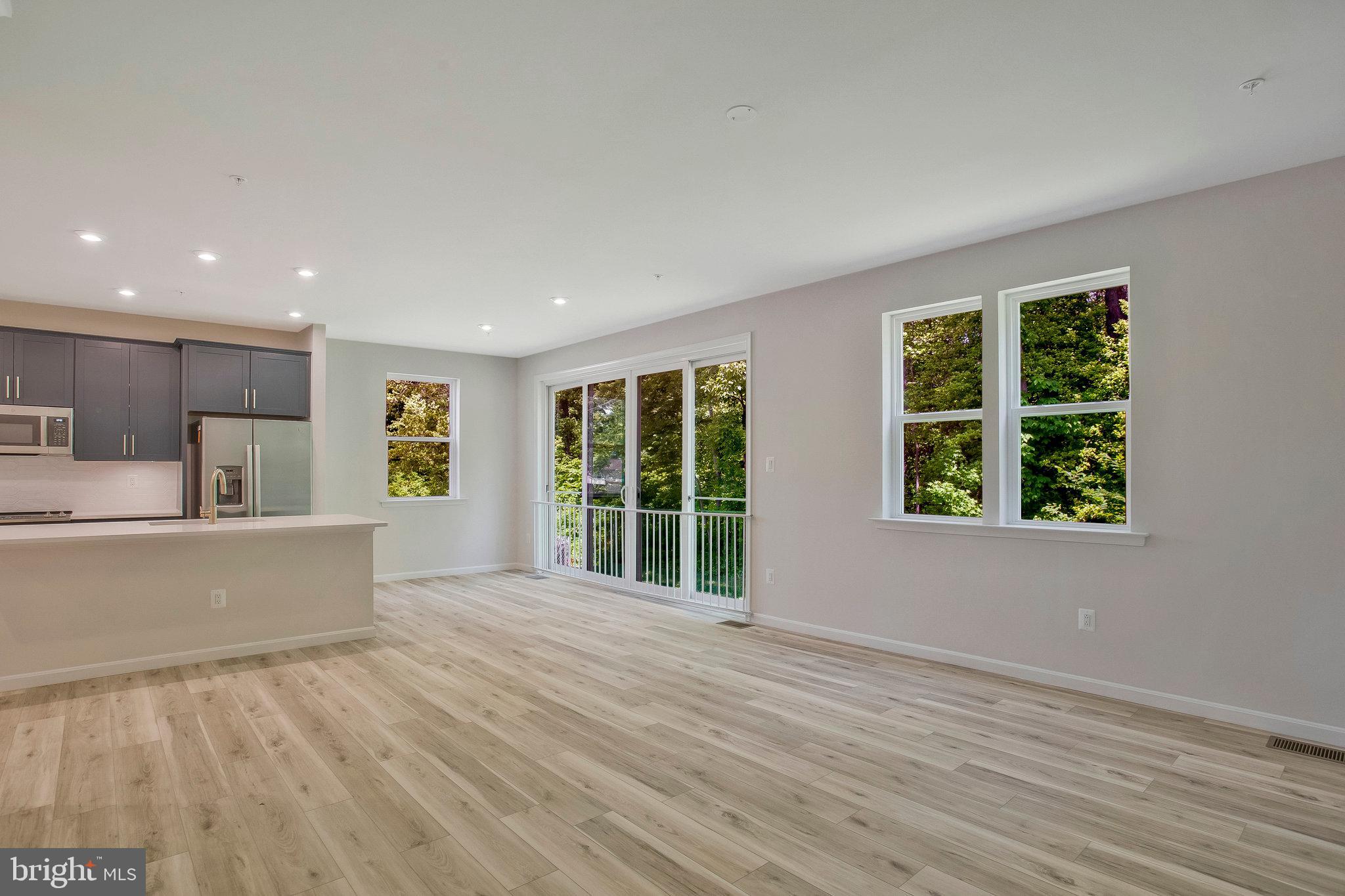 NESTORS LANDING - Residential