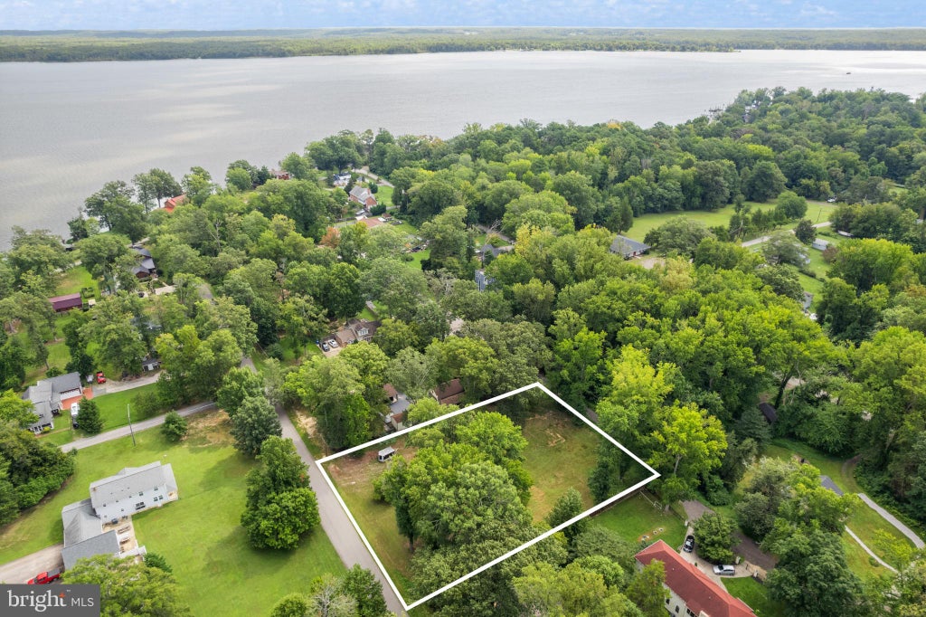 Photo of 5963 Evergreen Trl, LORTON, VA 22079 (MLS # VAFX2340312)