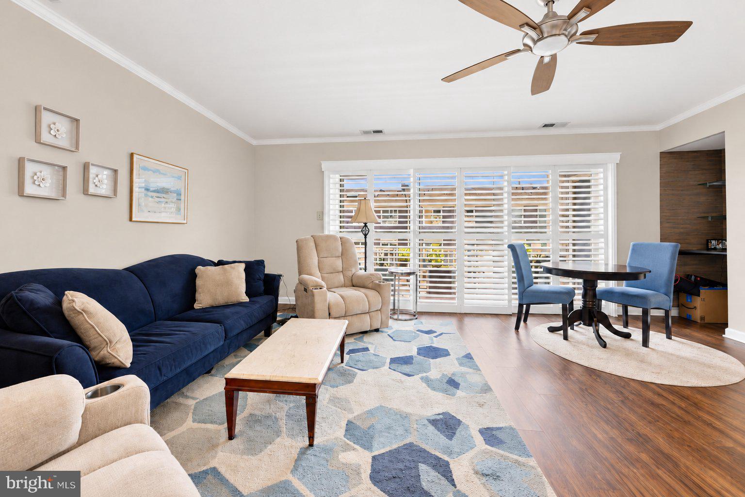 710 HARBOUR CV