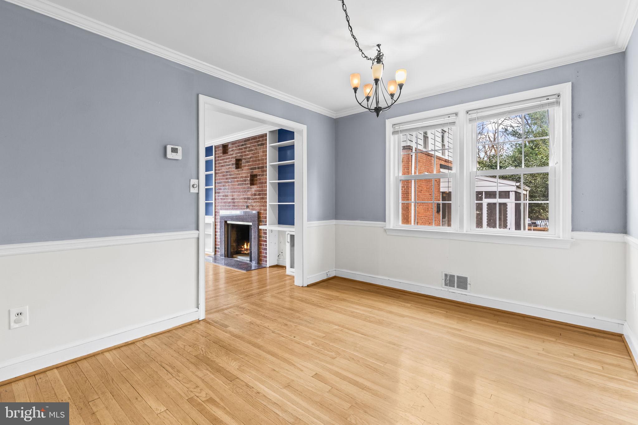 SILVER SPRING - Residential Lease