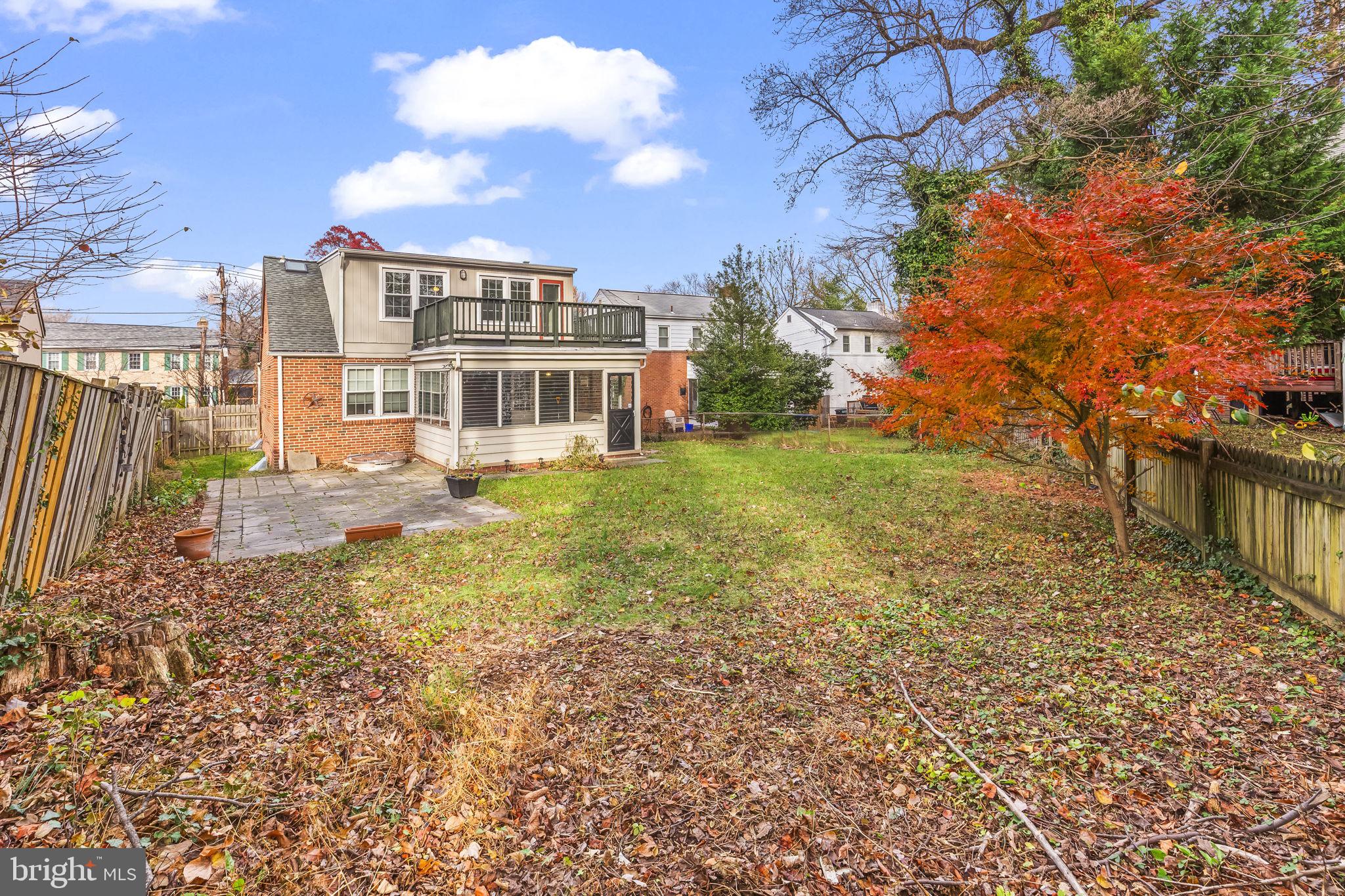 SILVER SPRING - Residential Lease