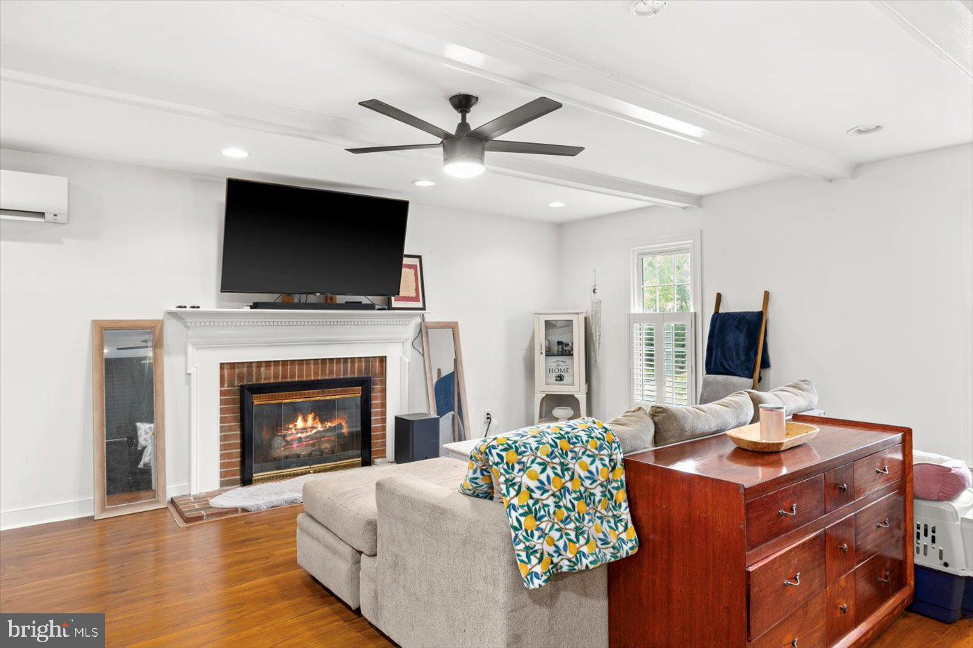 CLEARVIEW HEIGHTS - Residential