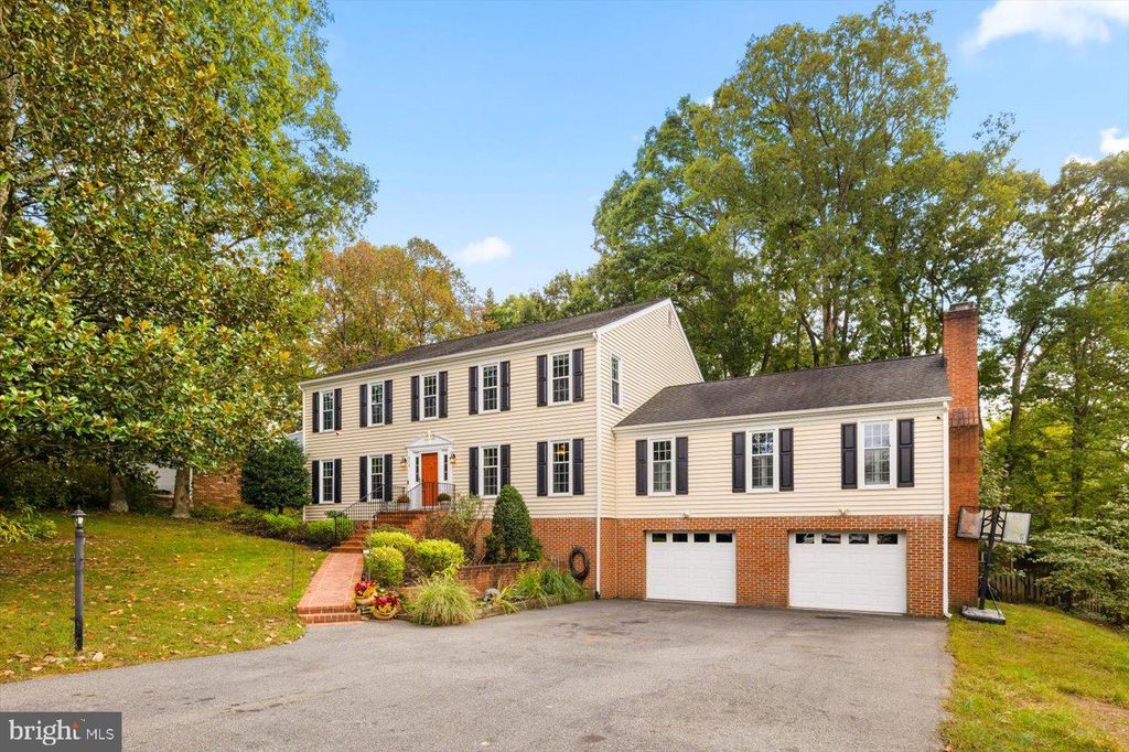 Photo of 616 Winterberry Drive, FREDERICKSBURG, VA 22405 (MLS # VAST2043132)