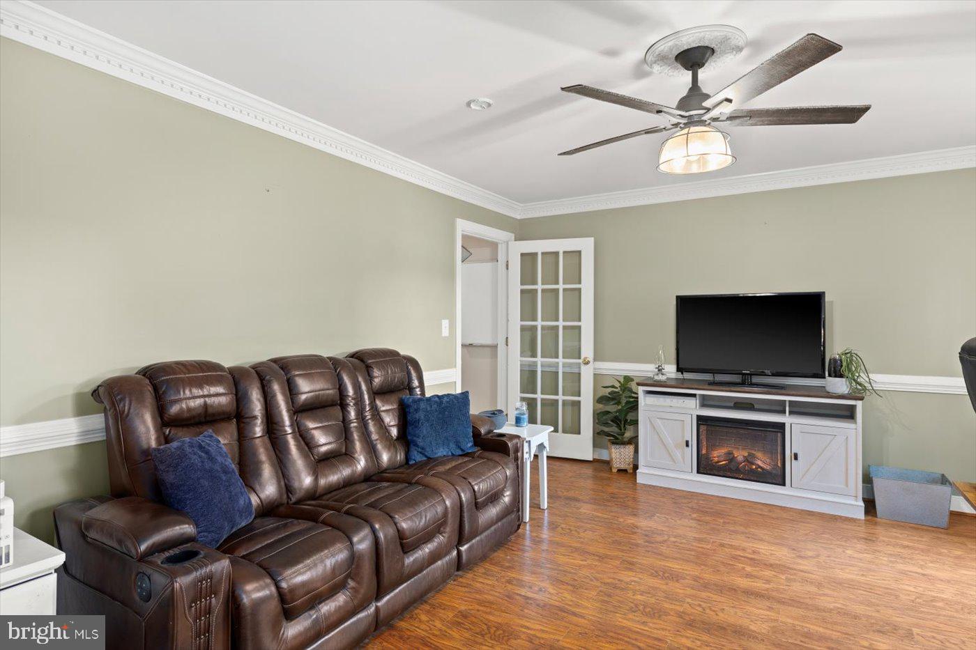 CLEARVIEW HEIGHTS - Residential