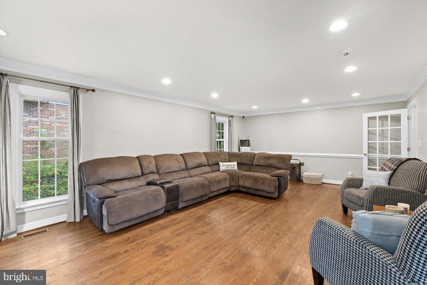 CLEARVIEW HEIGHTS - Residential