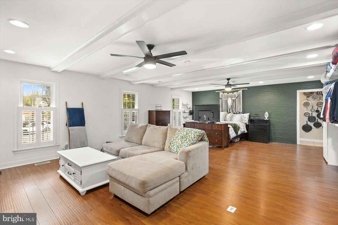 CLEARVIEW HEIGHTS - Residential