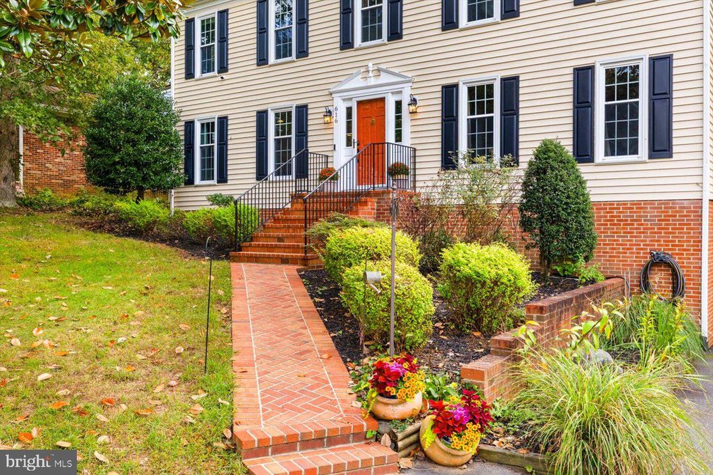 Photo of 616 Winterberry Drive, FREDERICKSBURG, VA 22405 (MLS # VAST2043132)