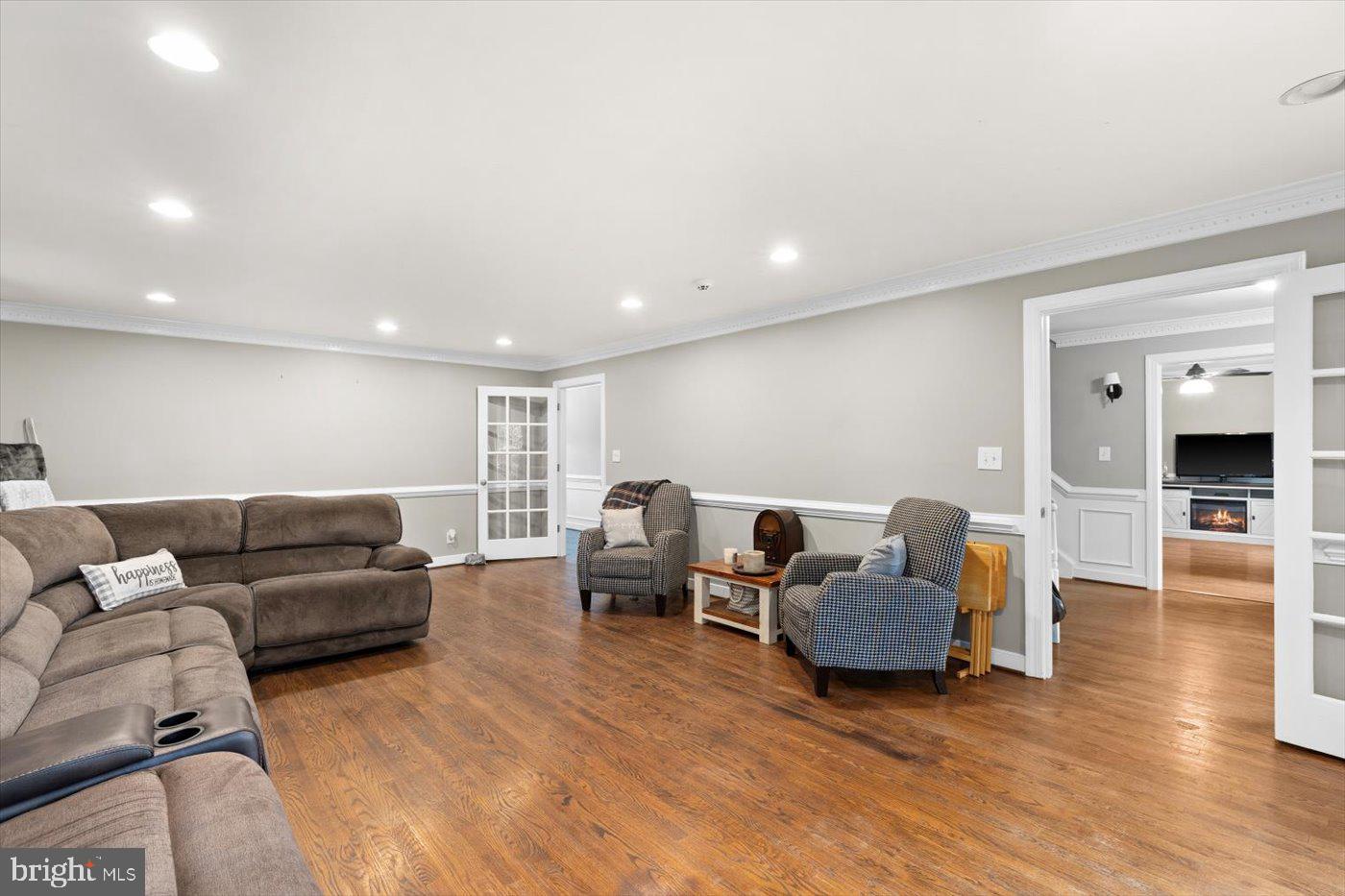 CLEARVIEW HEIGHTS - Residential