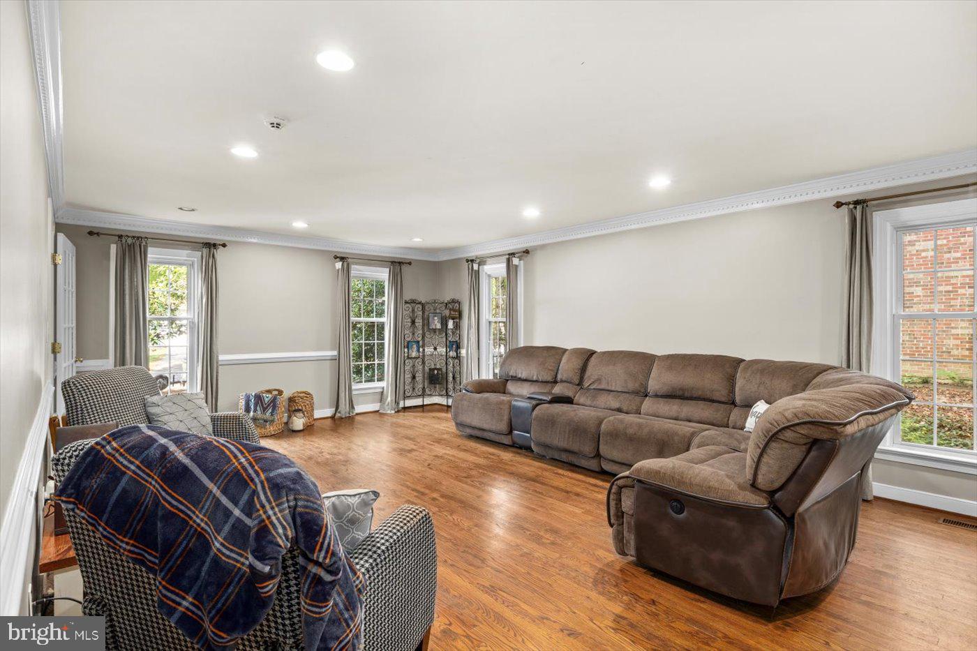 CLEARVIEW HEIGHTS - Residential