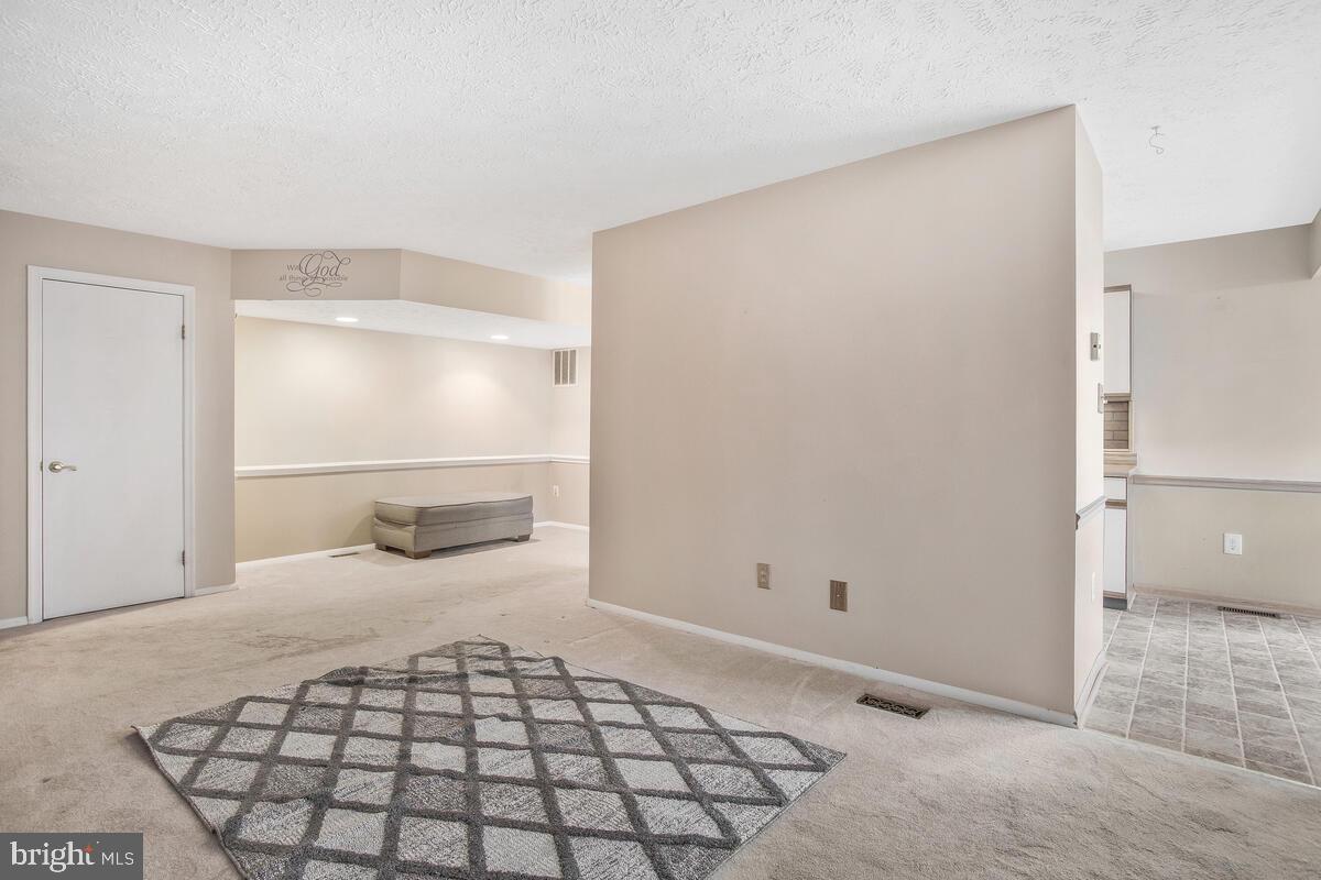 CHESTERFIELD - Residential